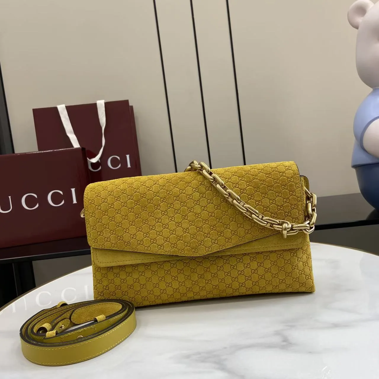 Gucci GG Supreme Canvas Shoulder Bag product photo from LabelPicks
