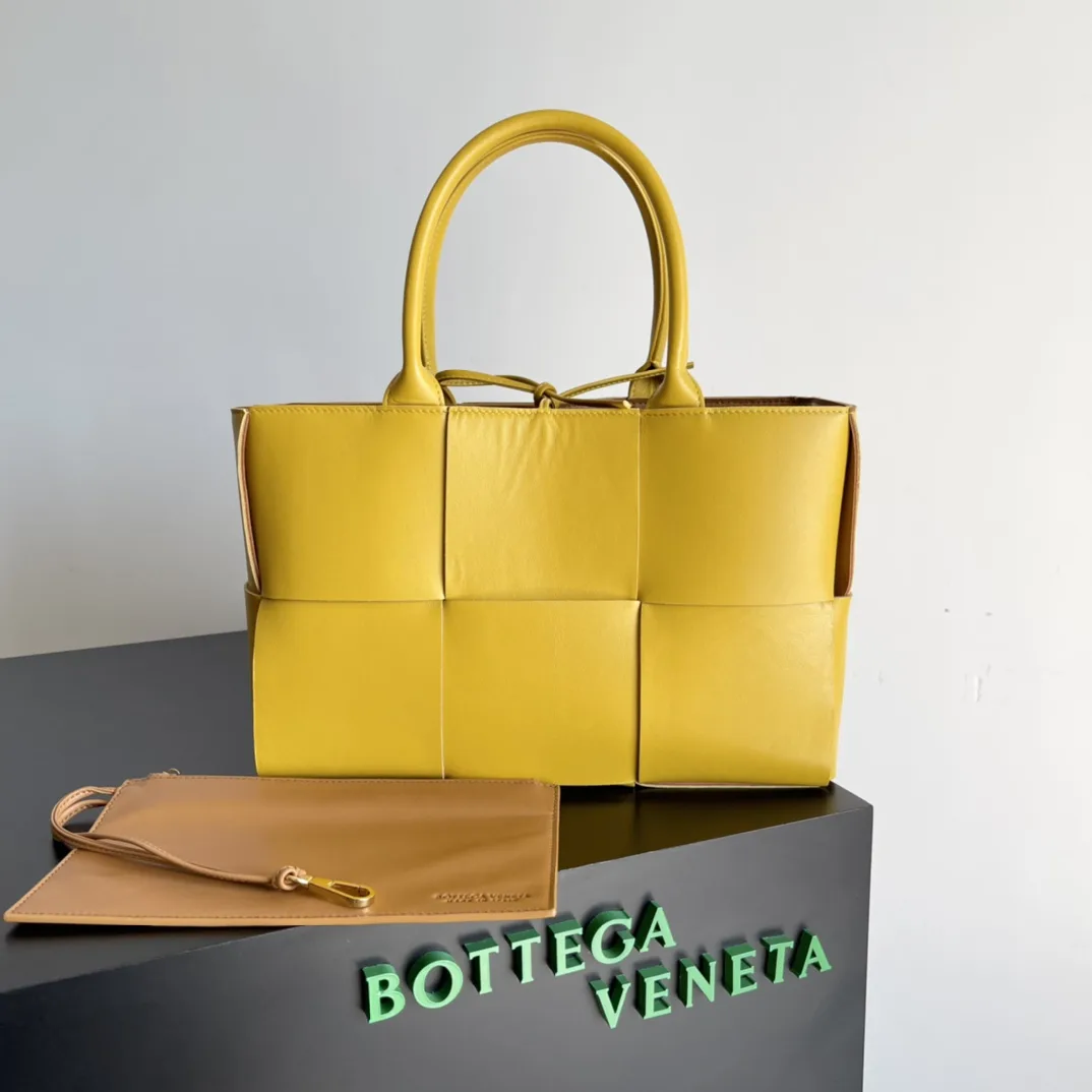 Bottega Veneta Intrecciato Woven Leather Tote Bag product photo from LabelPicks