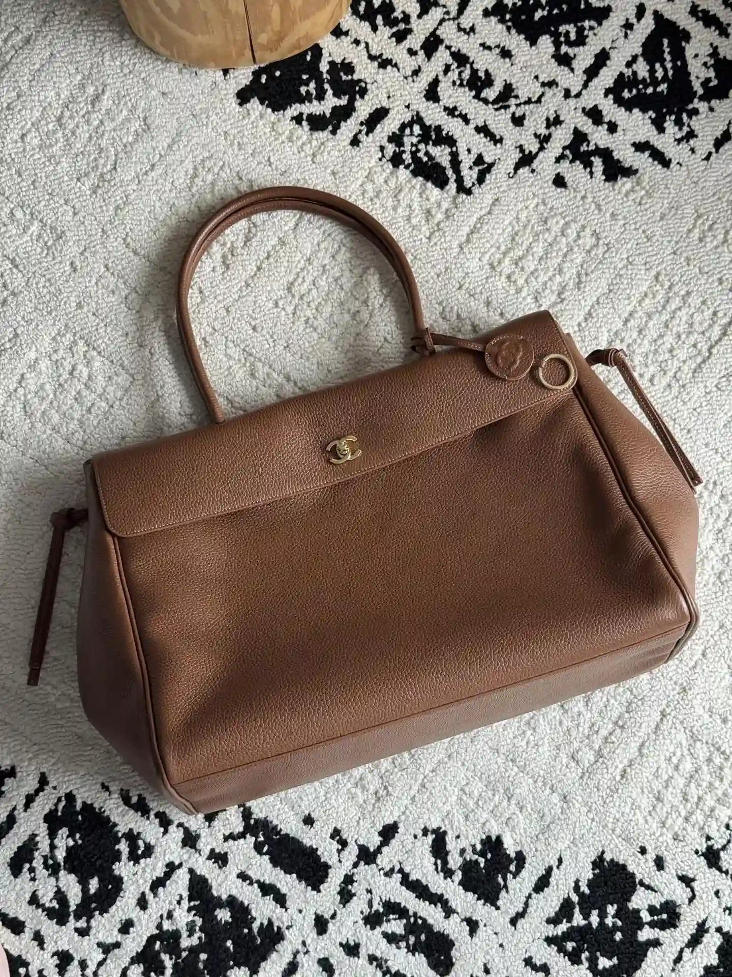 Chanel Grained Leather Tote Bag product photo from LabelPicks