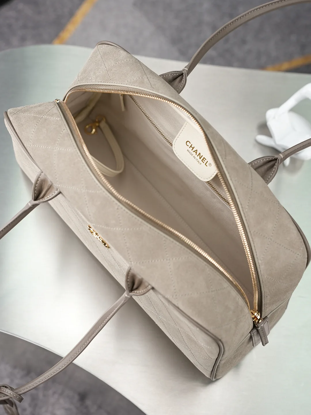 Chanel Smooth Leather Top Handle Bag product photo from LabelPicks