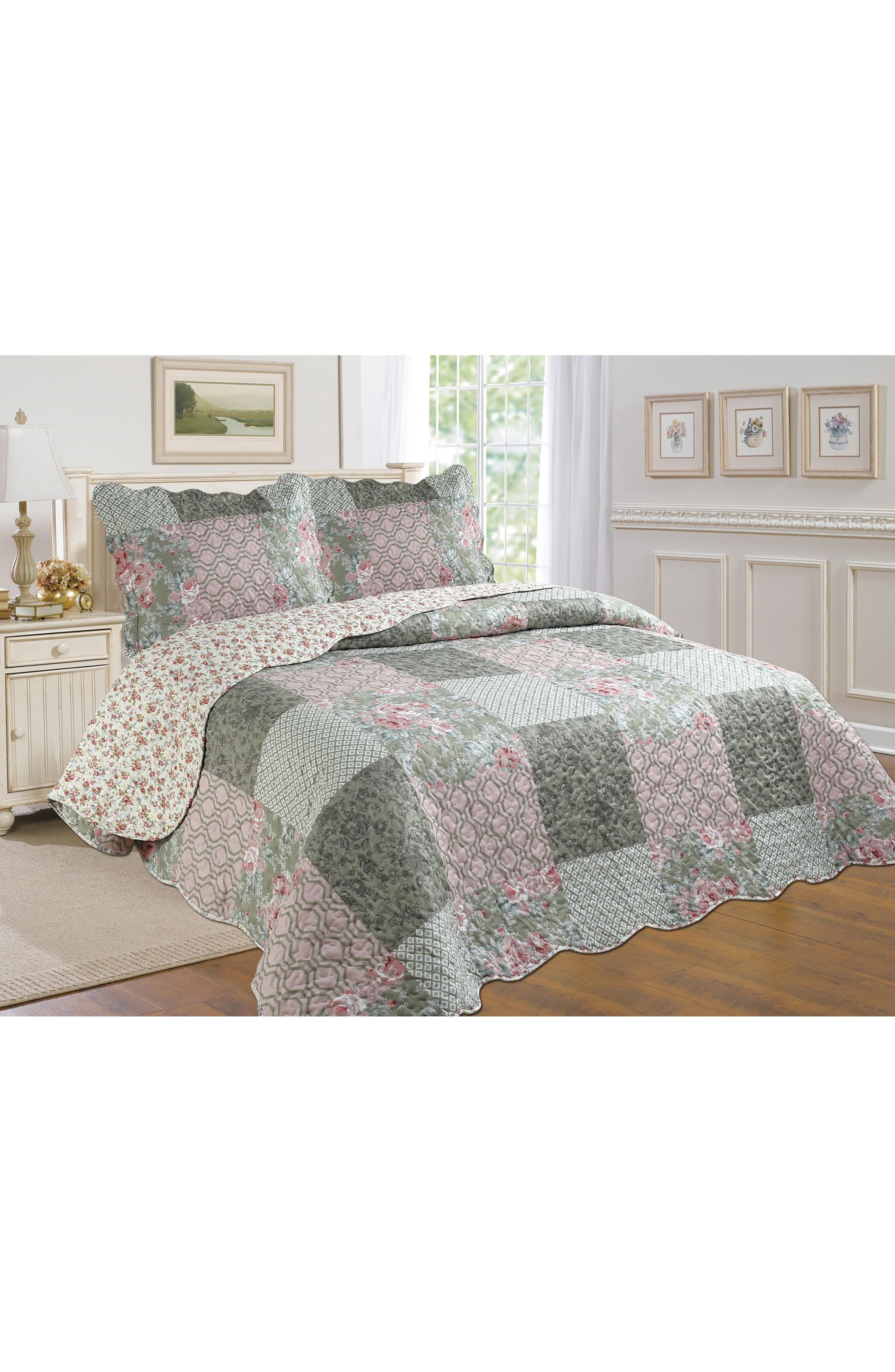 J AND V TEXTILES Reversible Quilt Set