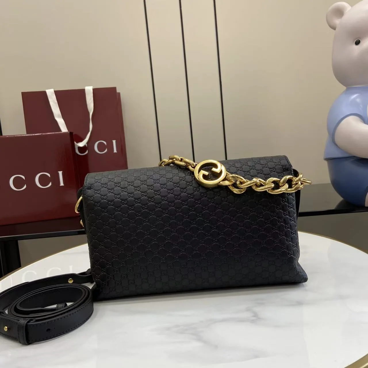Gucci Black GG Supreme Canvas Shoulder Bag product photo from LabelPicks