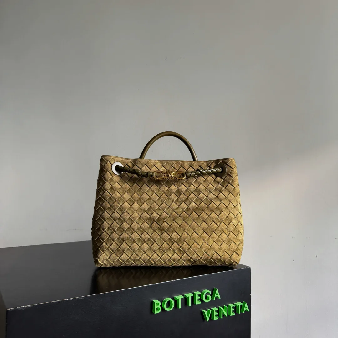 Bottega Veneta Andiamo White Intrecciato Woven Leather Top Handle Bag product photo from LabelPicks