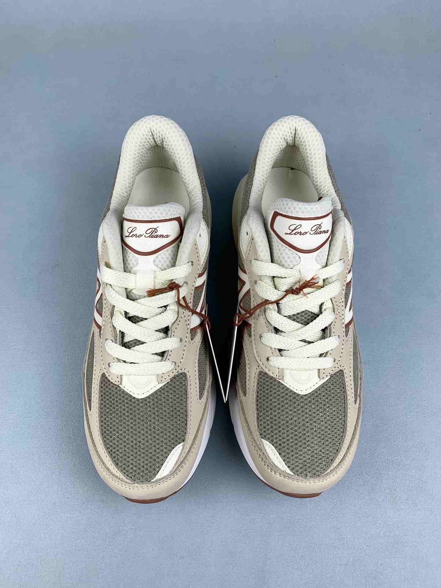 New Balance 990v6 Shoes
