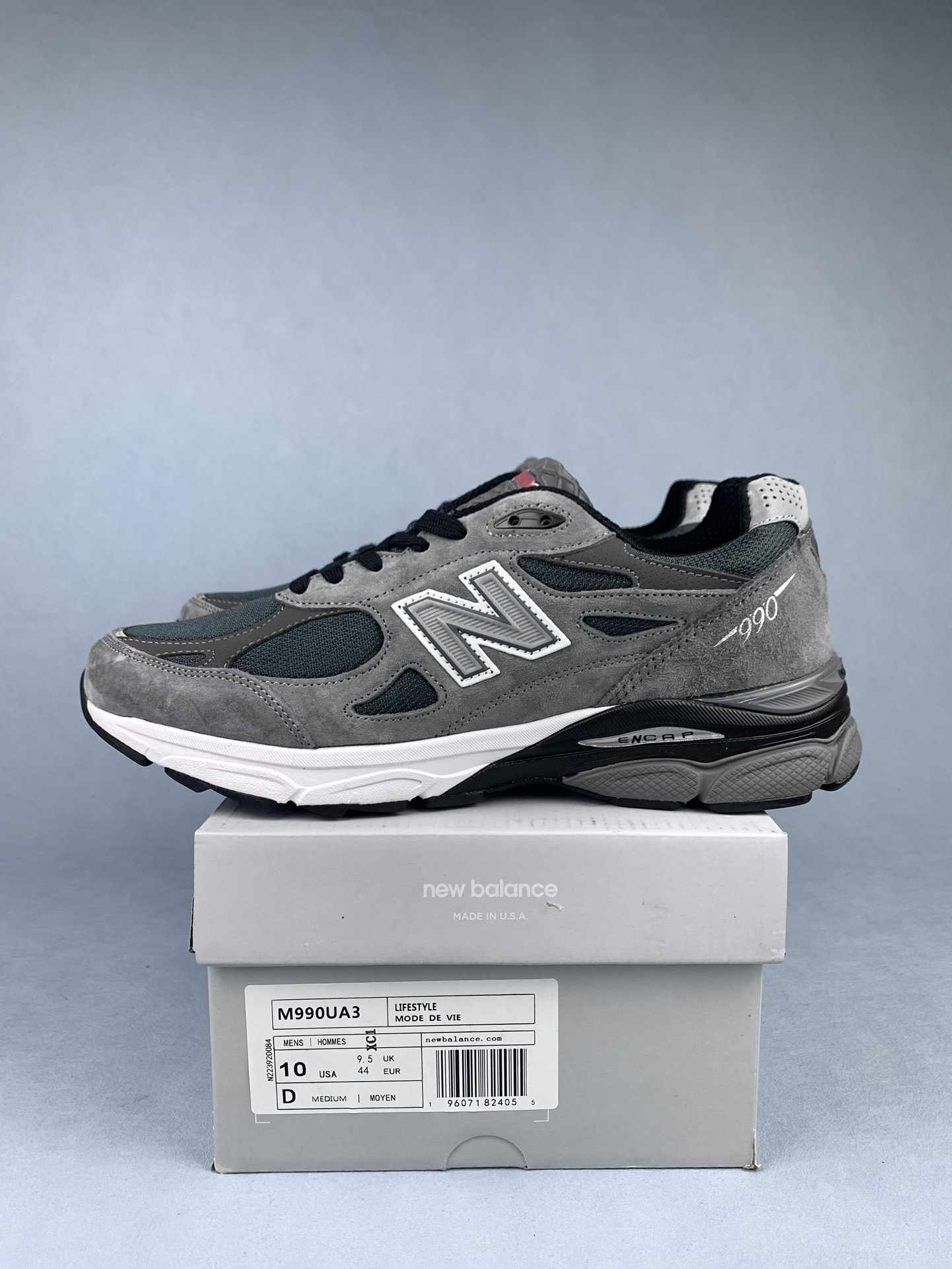 New Balance 990v3 Shoes