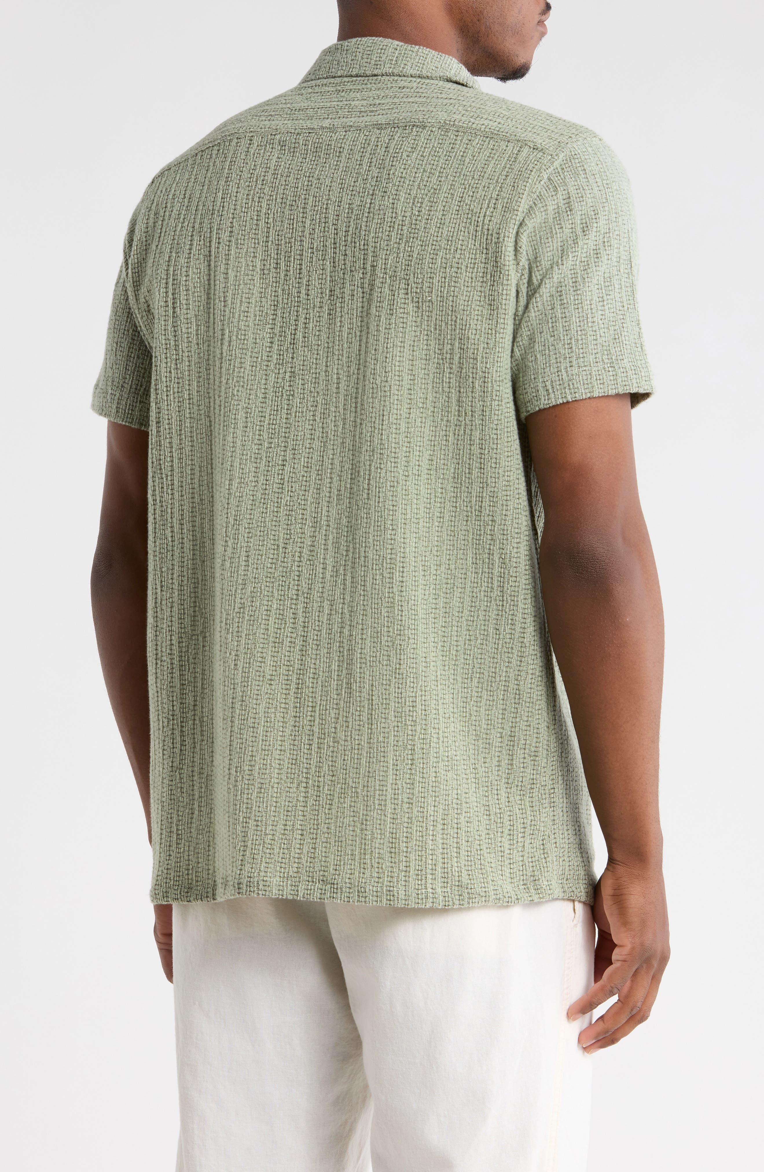 T.R. PREMIUM Modern Fit Textured Camp Shirt