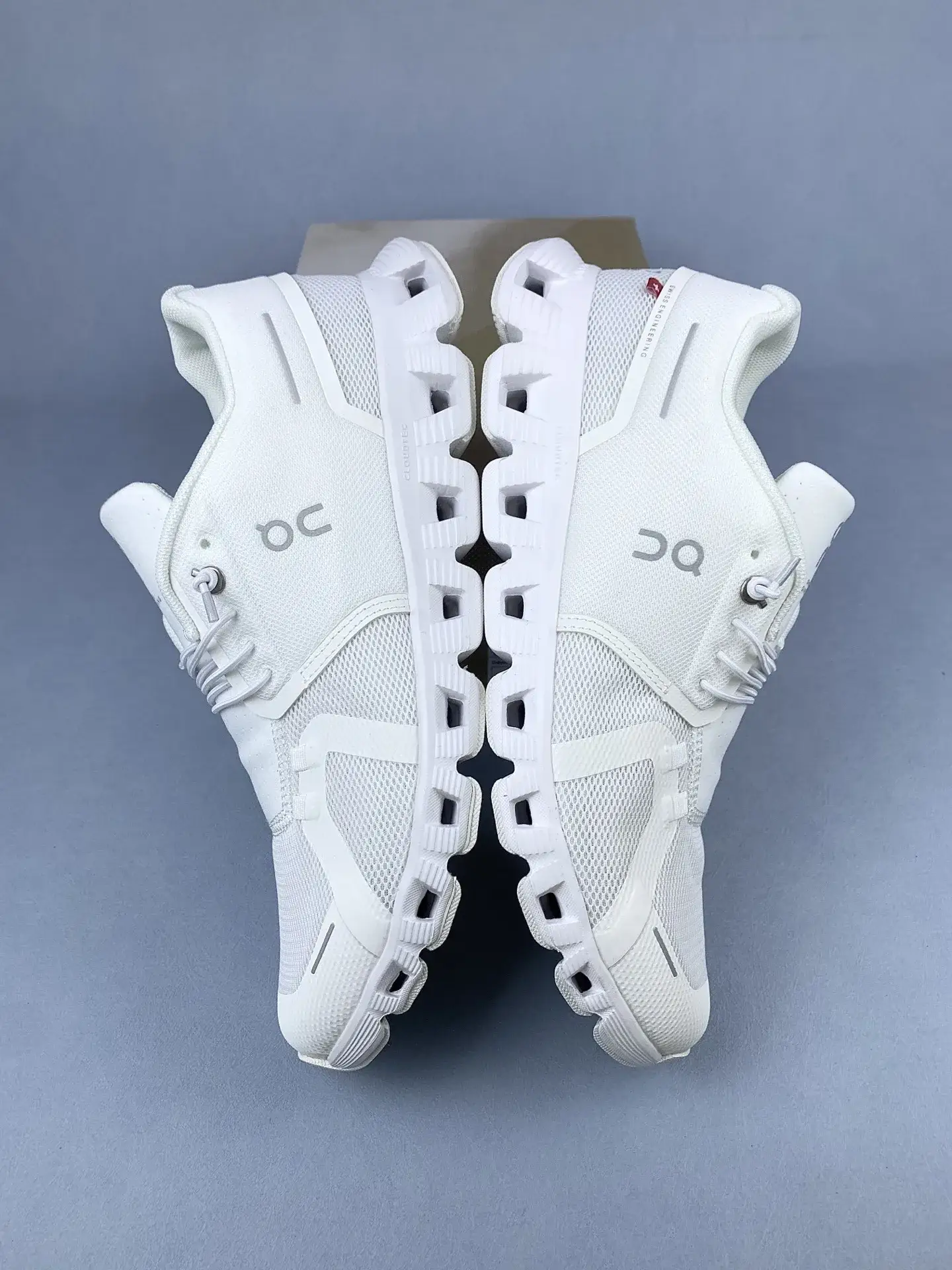 On Cloud 5 Shoes product photo from LabelPicks