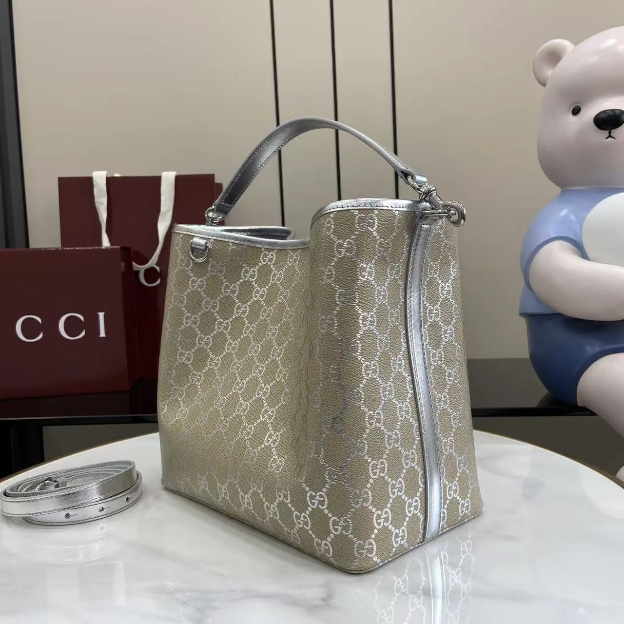 Gucci Silver Shoulder Bag product photo from LabelPicks