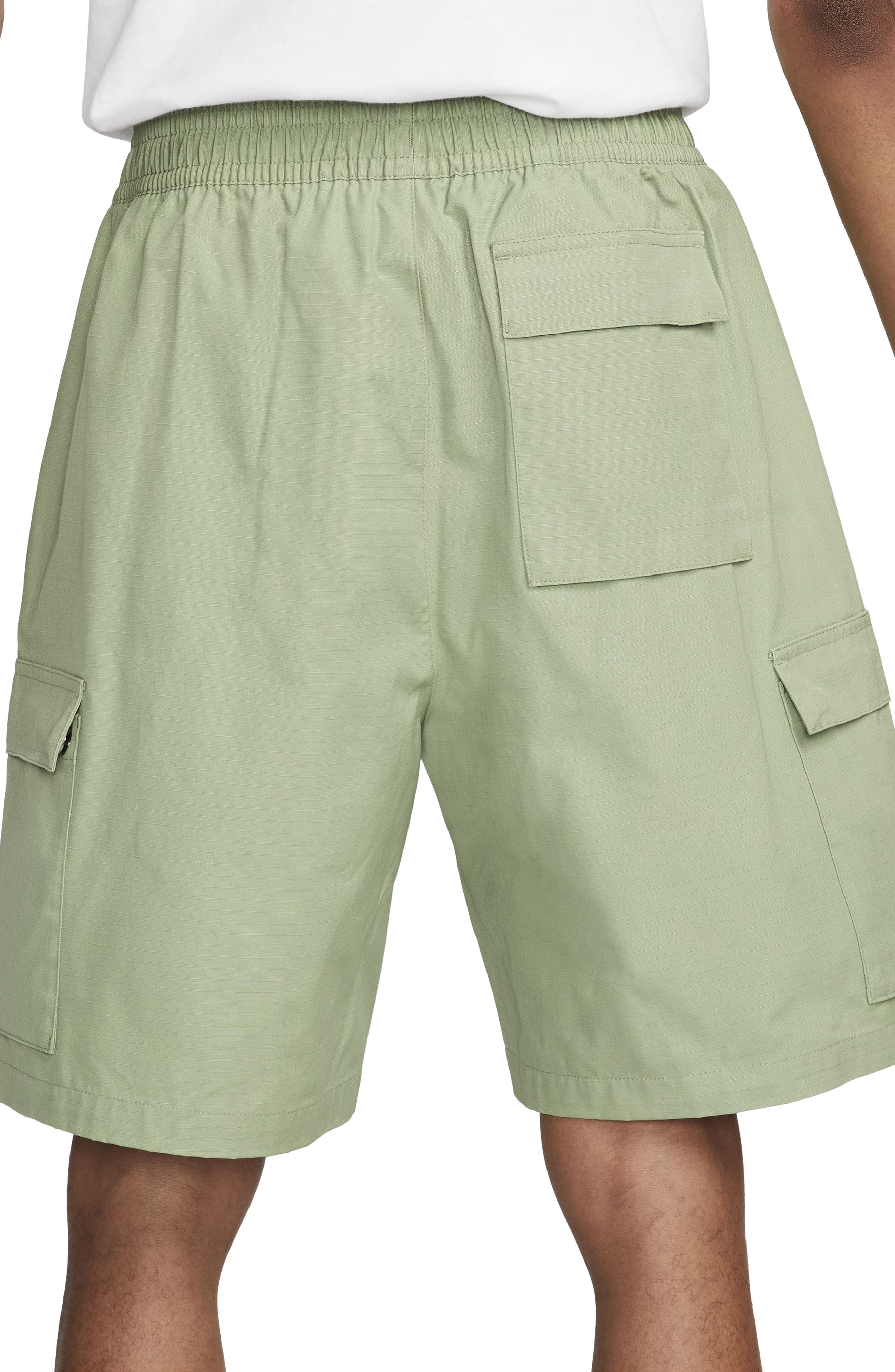Nike Club Cargo Shorts