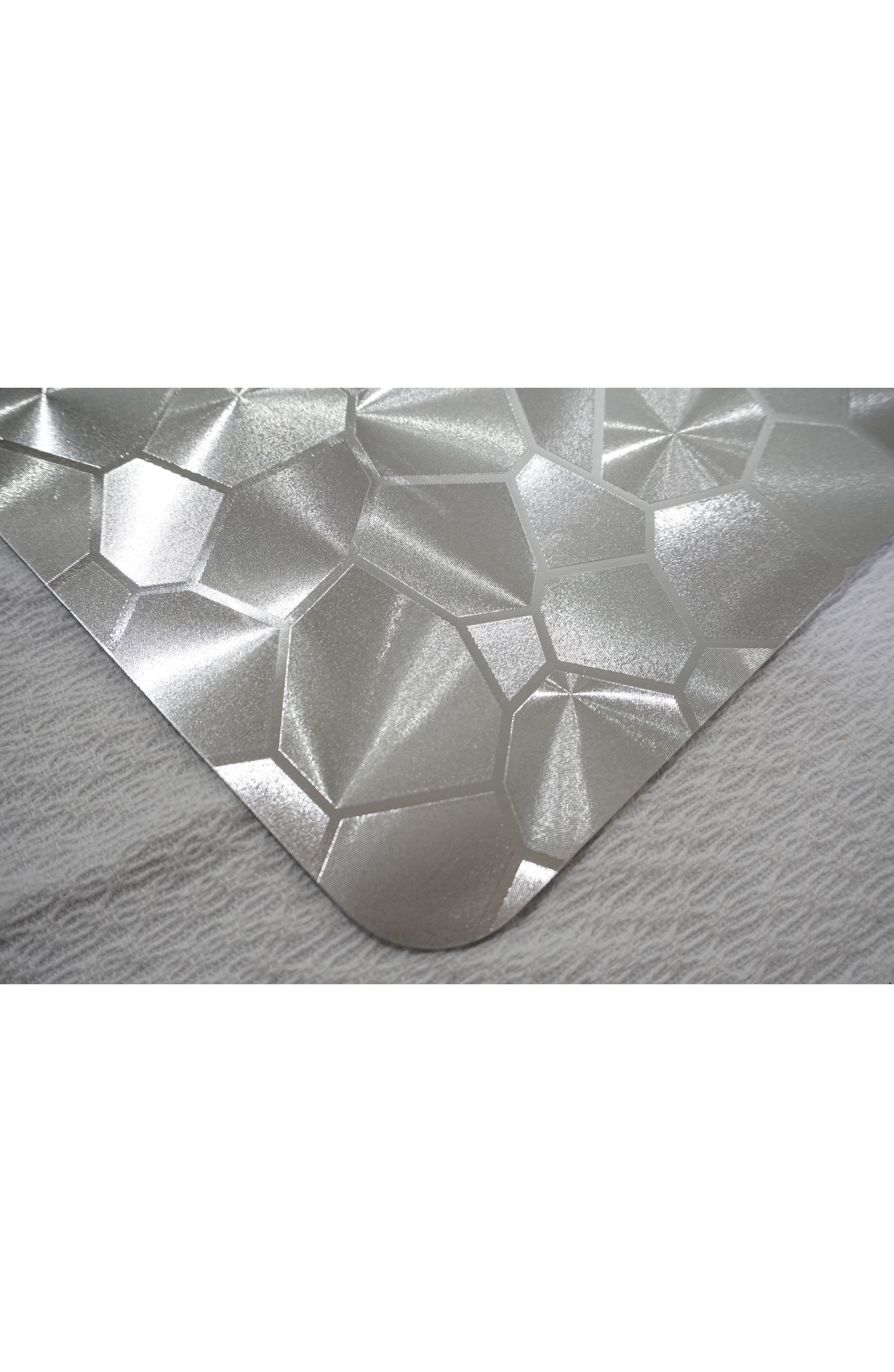 DAINTY HOME Mirrored Set of 6 Placemats