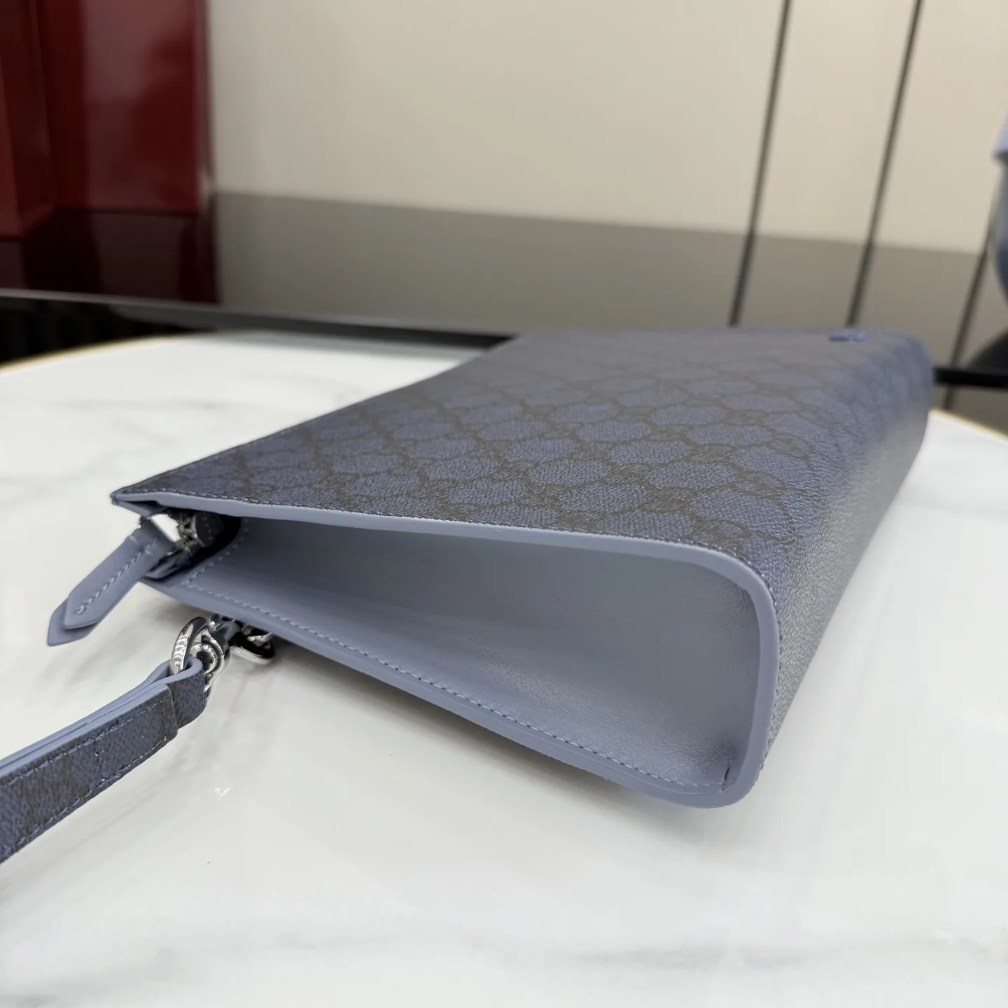 Gucci Polished Clutch product photo from LabelPicks