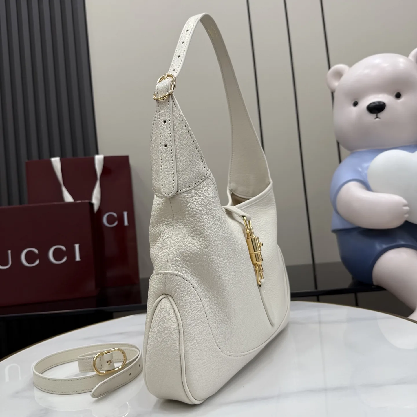 Gucci White Jackie Grained Leather Shoulder Bag product photo from LabelPicks