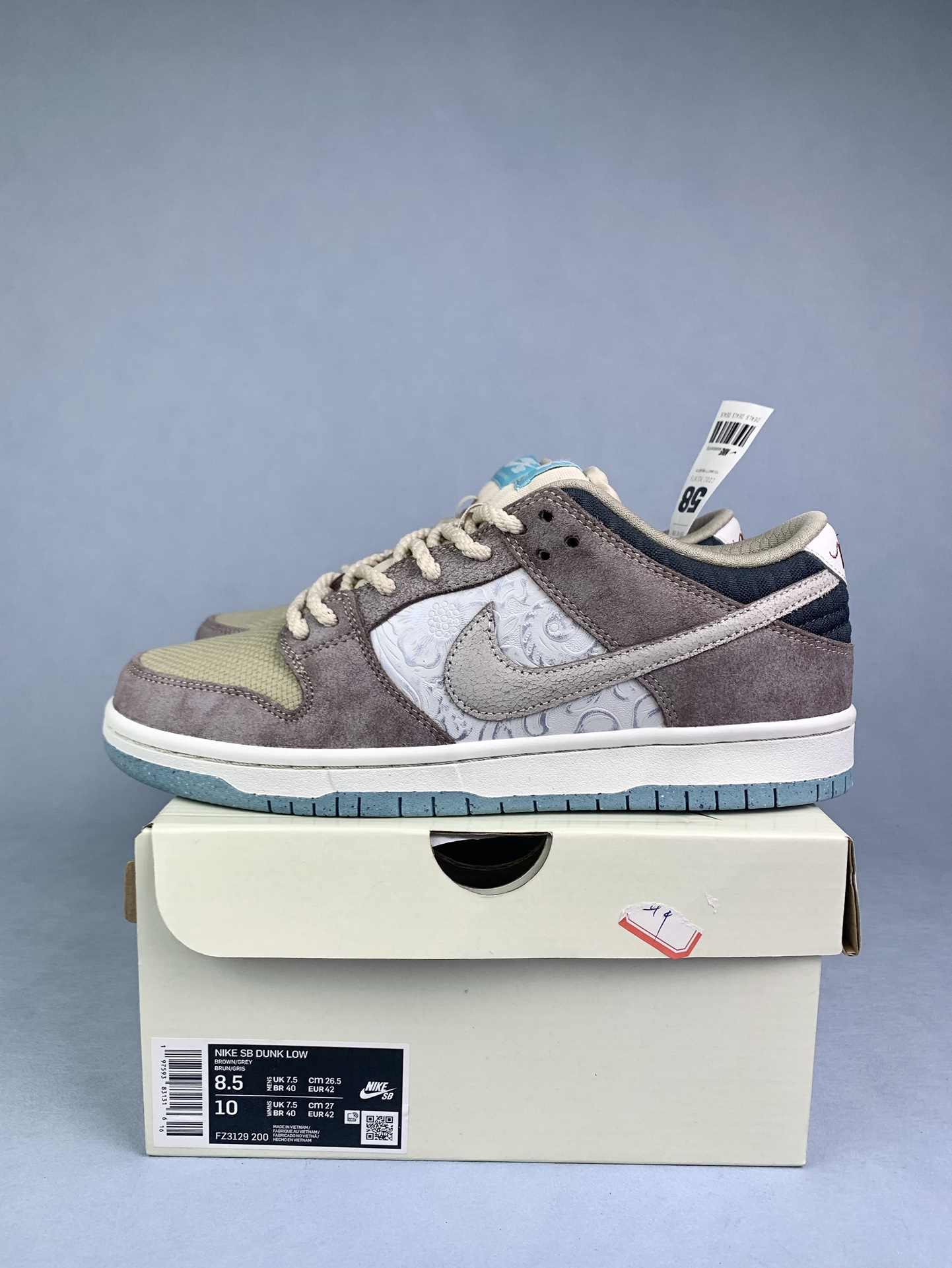 Nike SB Dunk Low Pro Premium Shoes