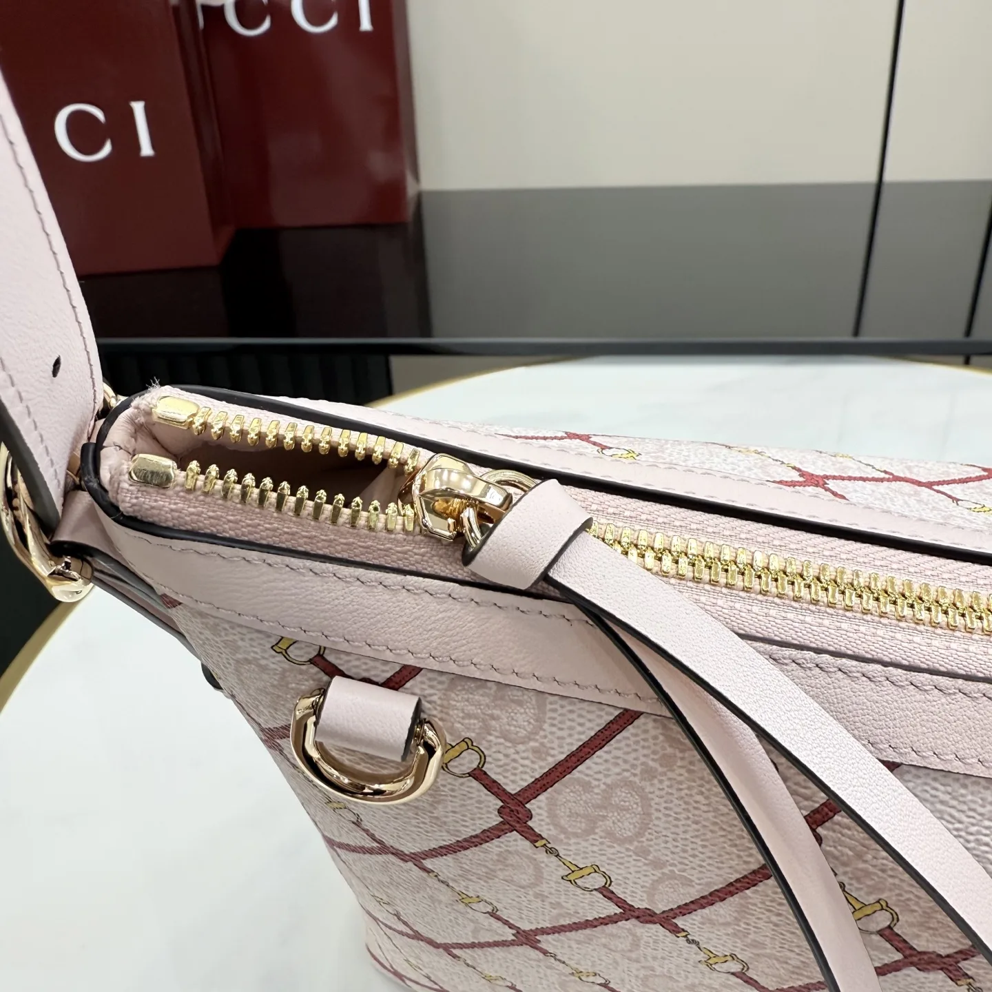 Gucci Pink Shoulder Bag product photo from LabelPicks