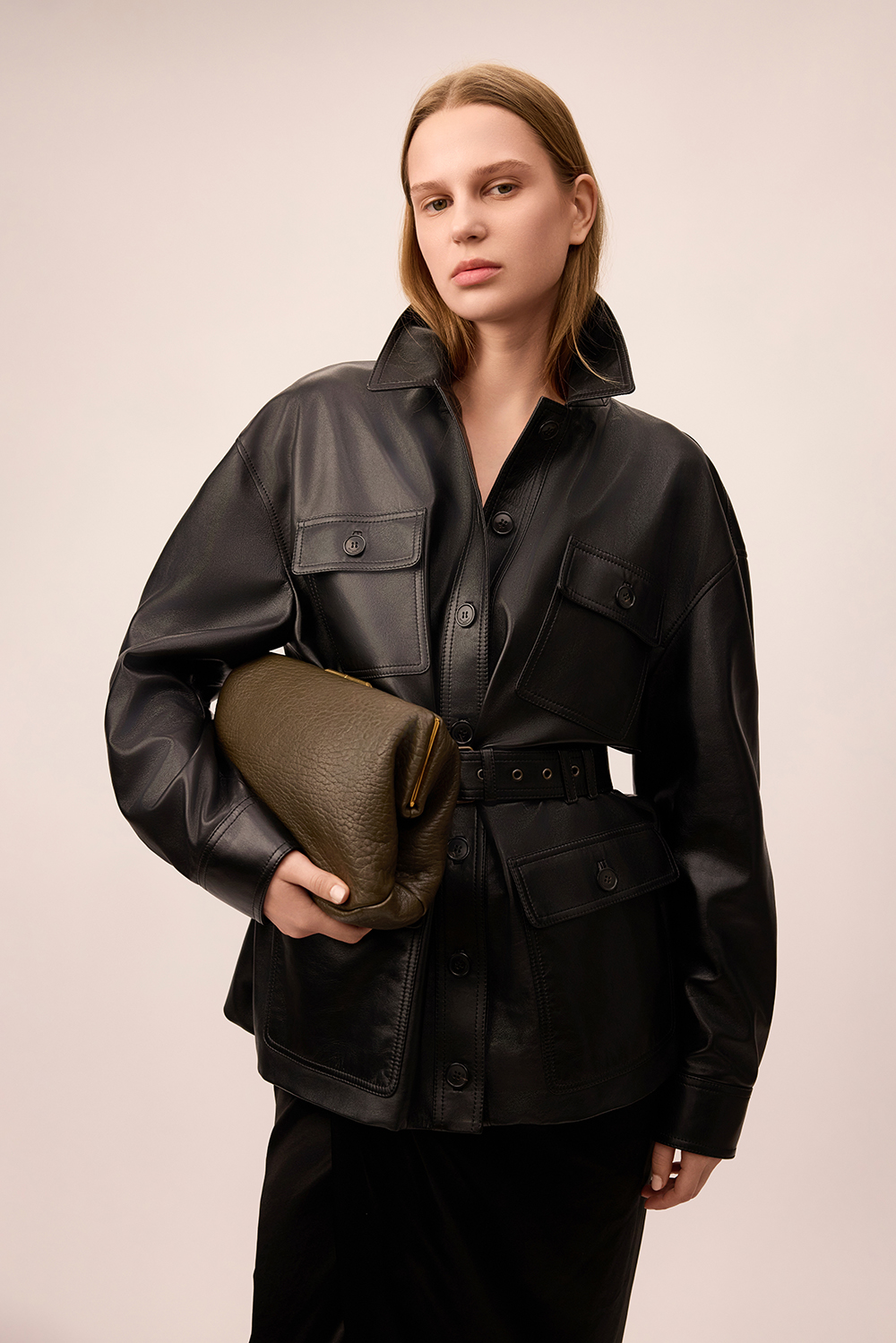 SAINT LAURENT תיק קלאץ' לארג'