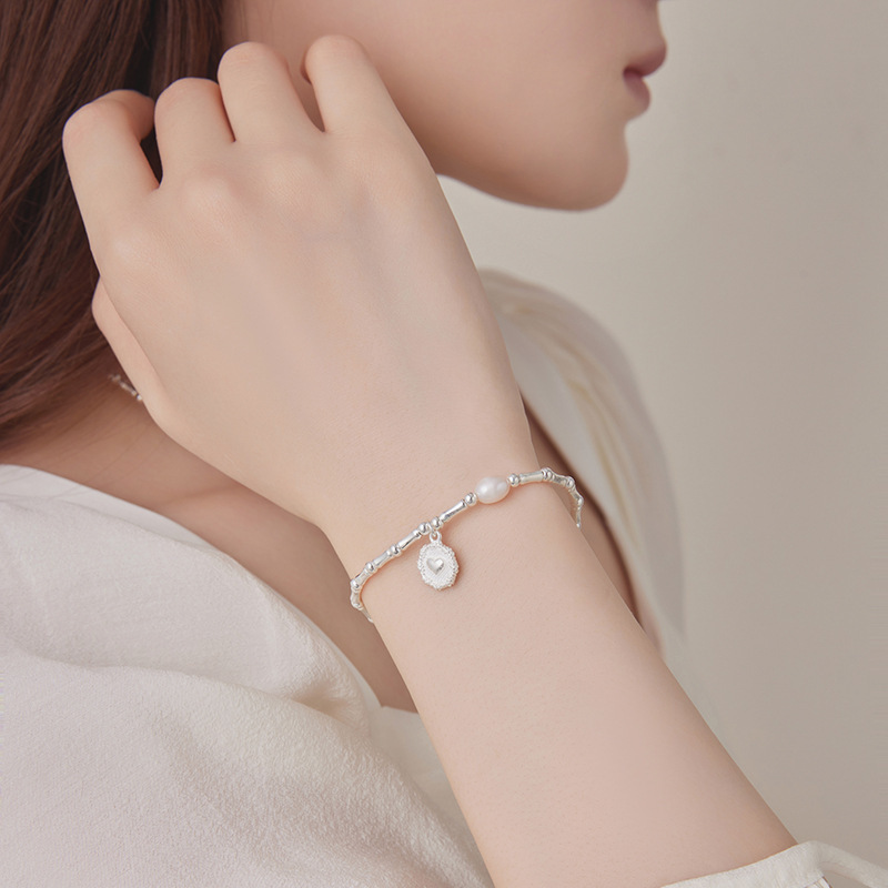 S925 sterling silver bamboo-style heart bracelet for women, French chic, minimalist, elegant pearl bracelet, popular online