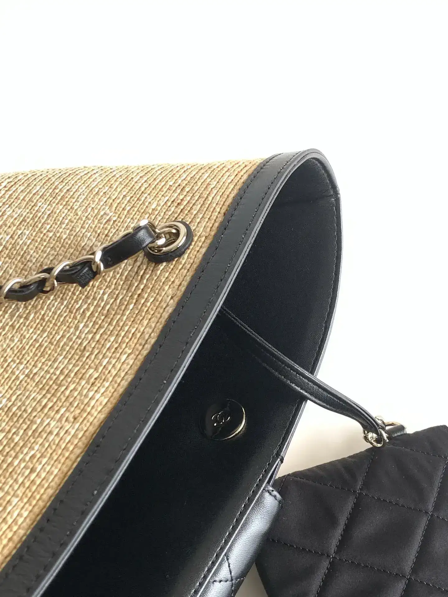 Chanel Black Straw Woven Tote Bag product photo from LabelPicks