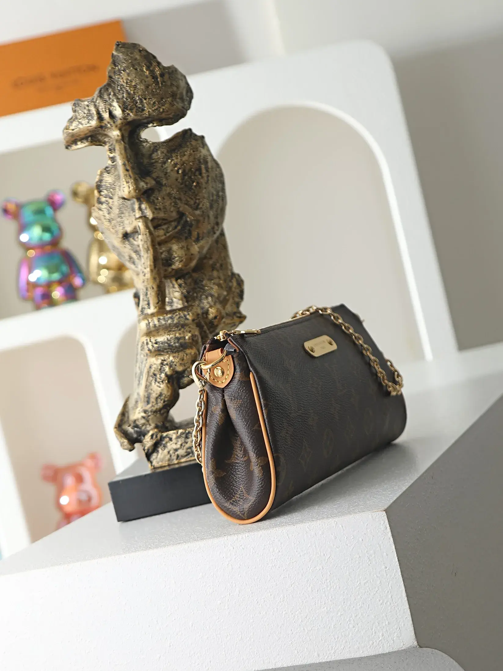 Louis Vuitton Pochette Canvas and Leather Shoulder Bag product photo from LabelPicks