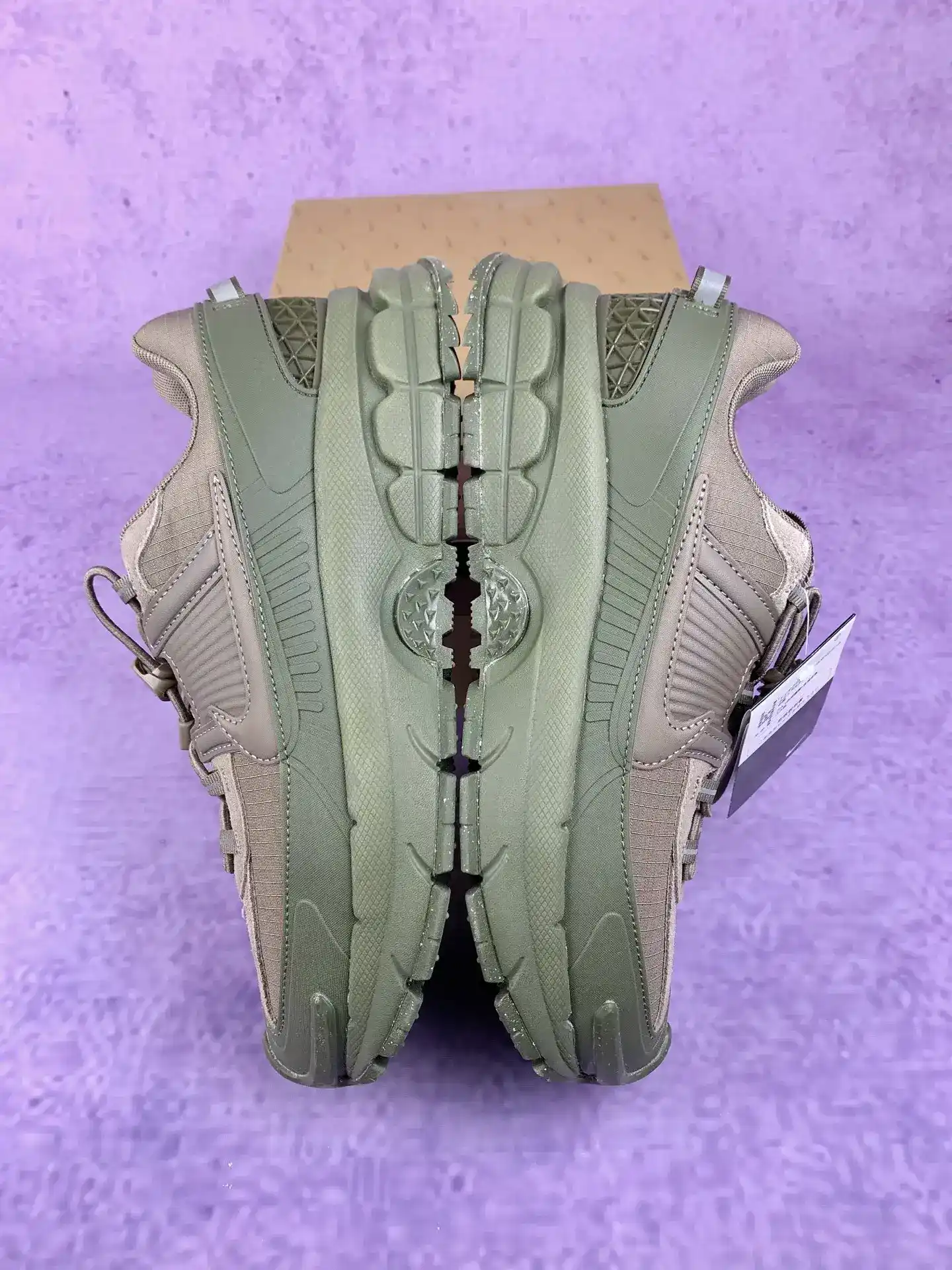 Nike Zoom Vomero Roam Shoes product photo from LabelPicks