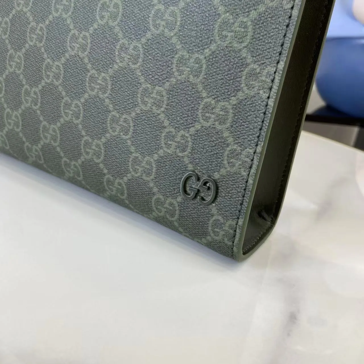 Gucci Compact Clutch product photo from LabelPicks