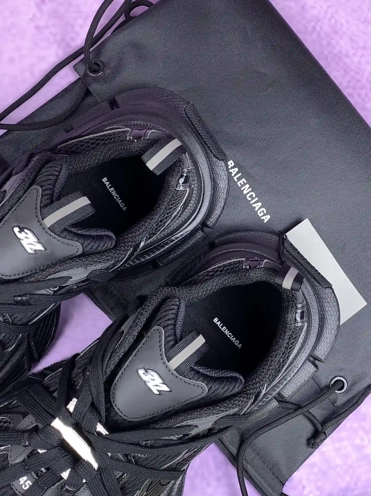 3XL Extreme Laces B Sneaker in Black product photo from LabelPicks