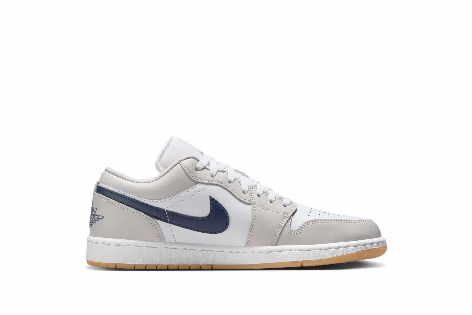 Air Jordan 1 Low ‘Midnight Navy Neutral Grey’ 553558-146