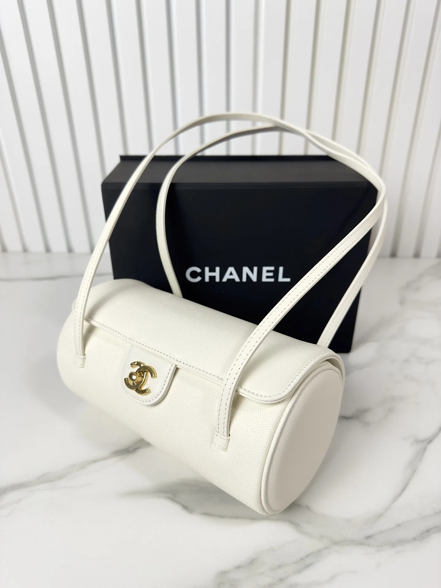 Chanel White Top Handle Bag product photo from LabelPicks