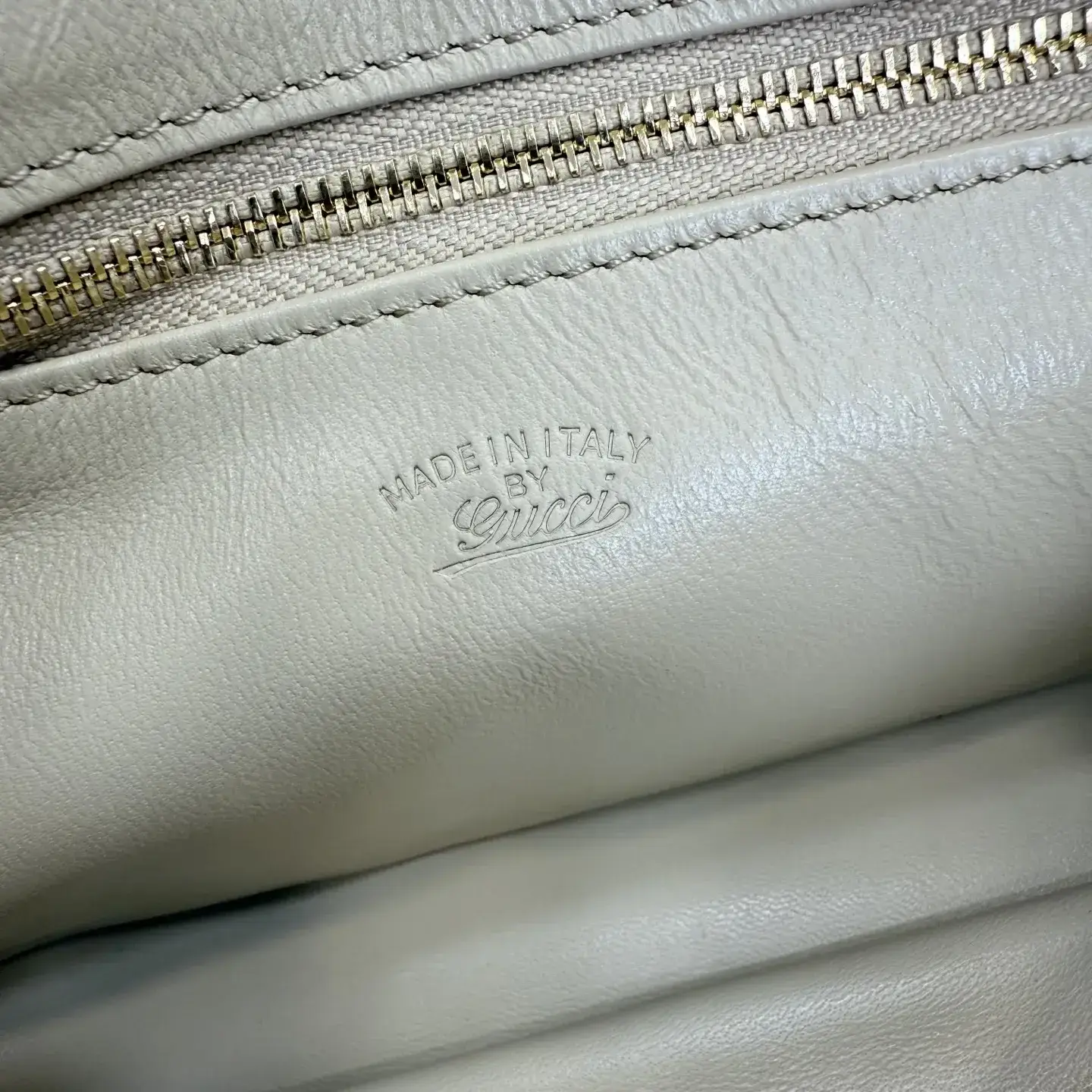 Gucci Jackie White Grained Leather Shoulder Bag product photo from LabelPicks