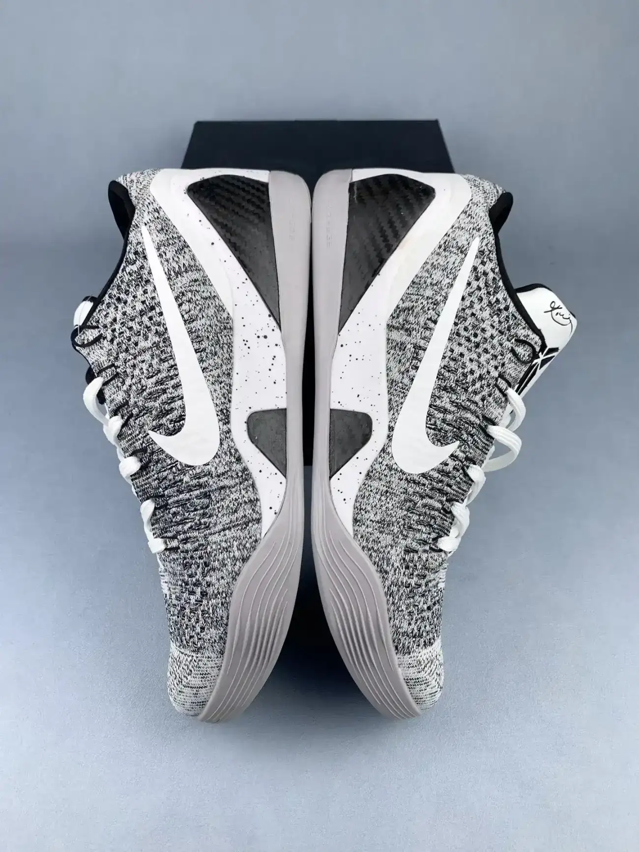 Nike Kobe IX Elite Low XDR 'Beethoven' Shoes product photo from LabelPicks