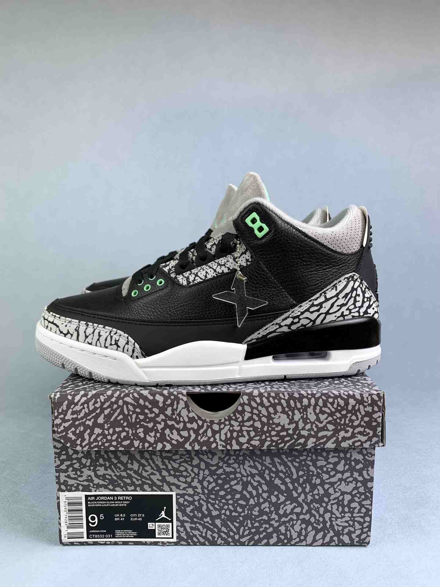 Air Jordan 3 Retro 