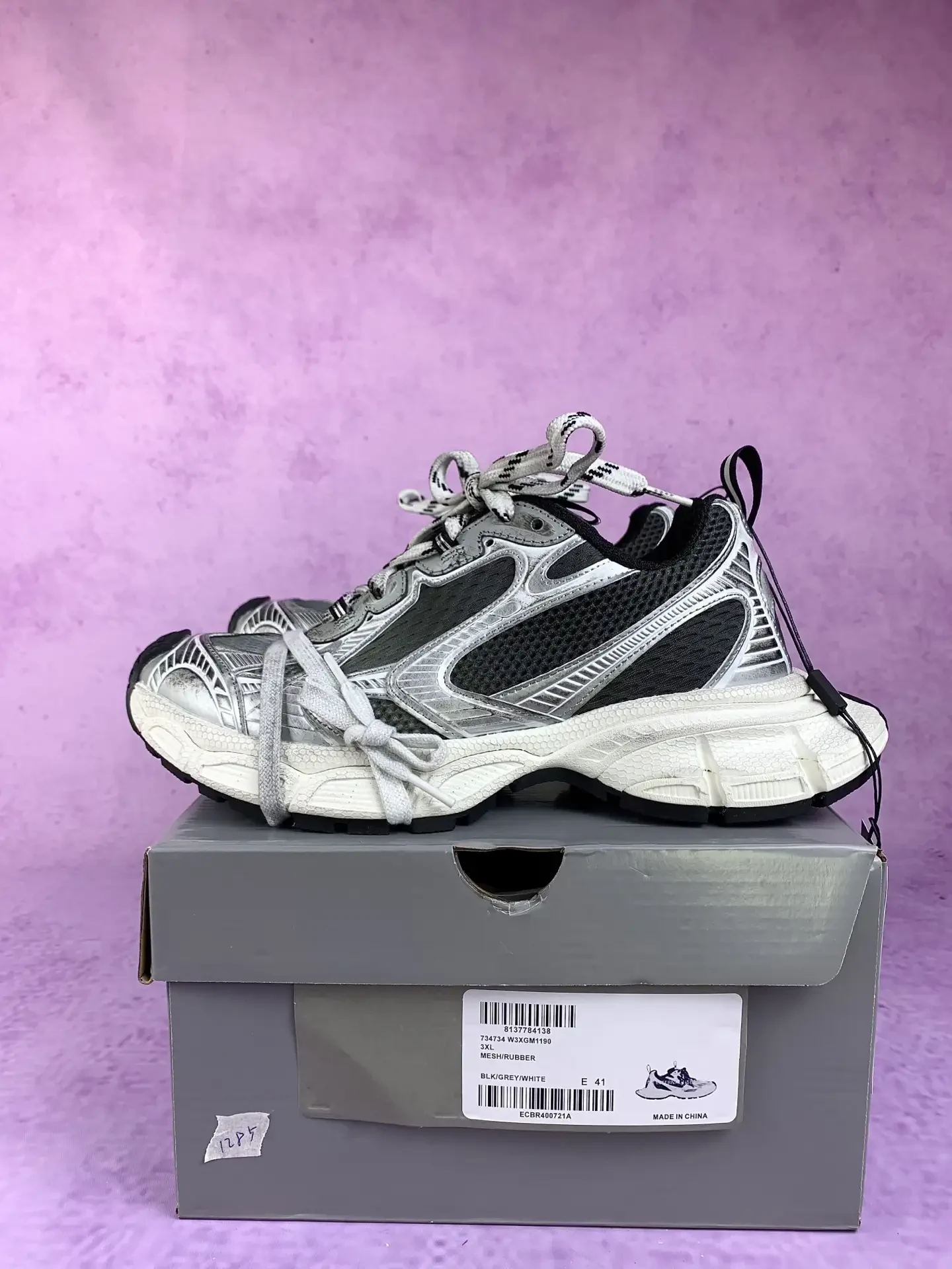 3XL Sneakers in Black/Grey/White product photo from LabelPicks