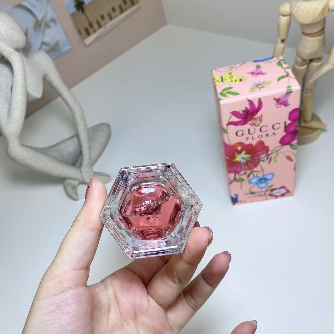 GUCCI FLORA GORGEOUS GARDENIA