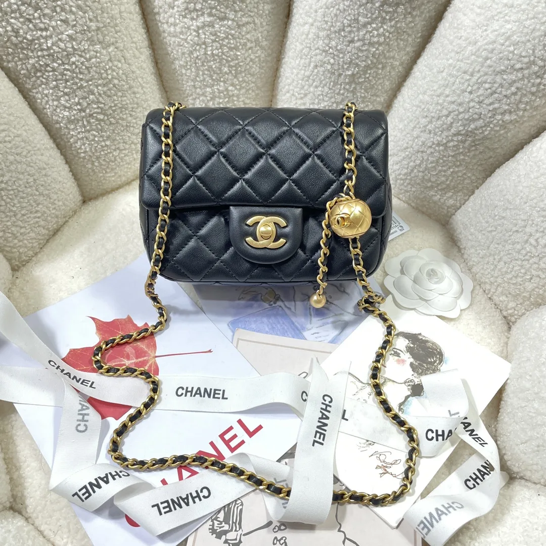Chanel Black Shoulder Bag product photo from LabelPicks