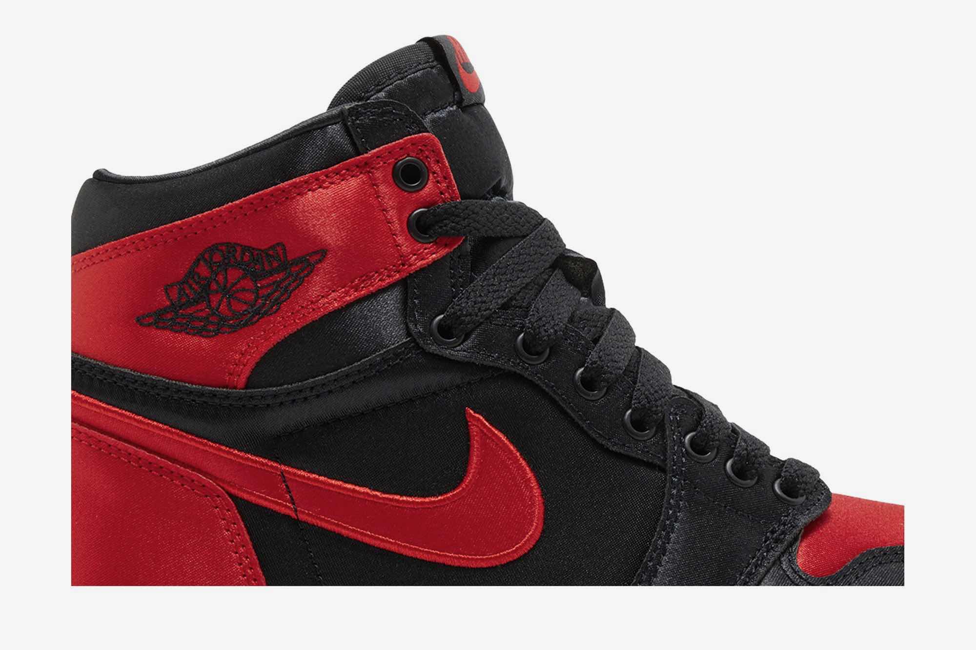 Air Jordan 1 Retro High OG ‘Satin Bred’ FD4810-061