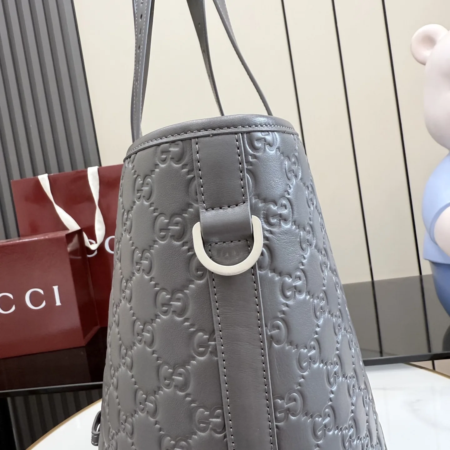 Gucci Smooth Leather Tote Bag product photo from LabelPicks