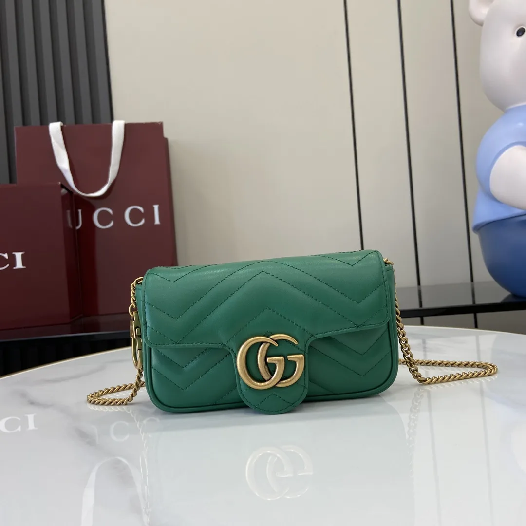 Gucci Marmont Green GG Supreme Canvas Shoulder Bag product photo from LabelPicks