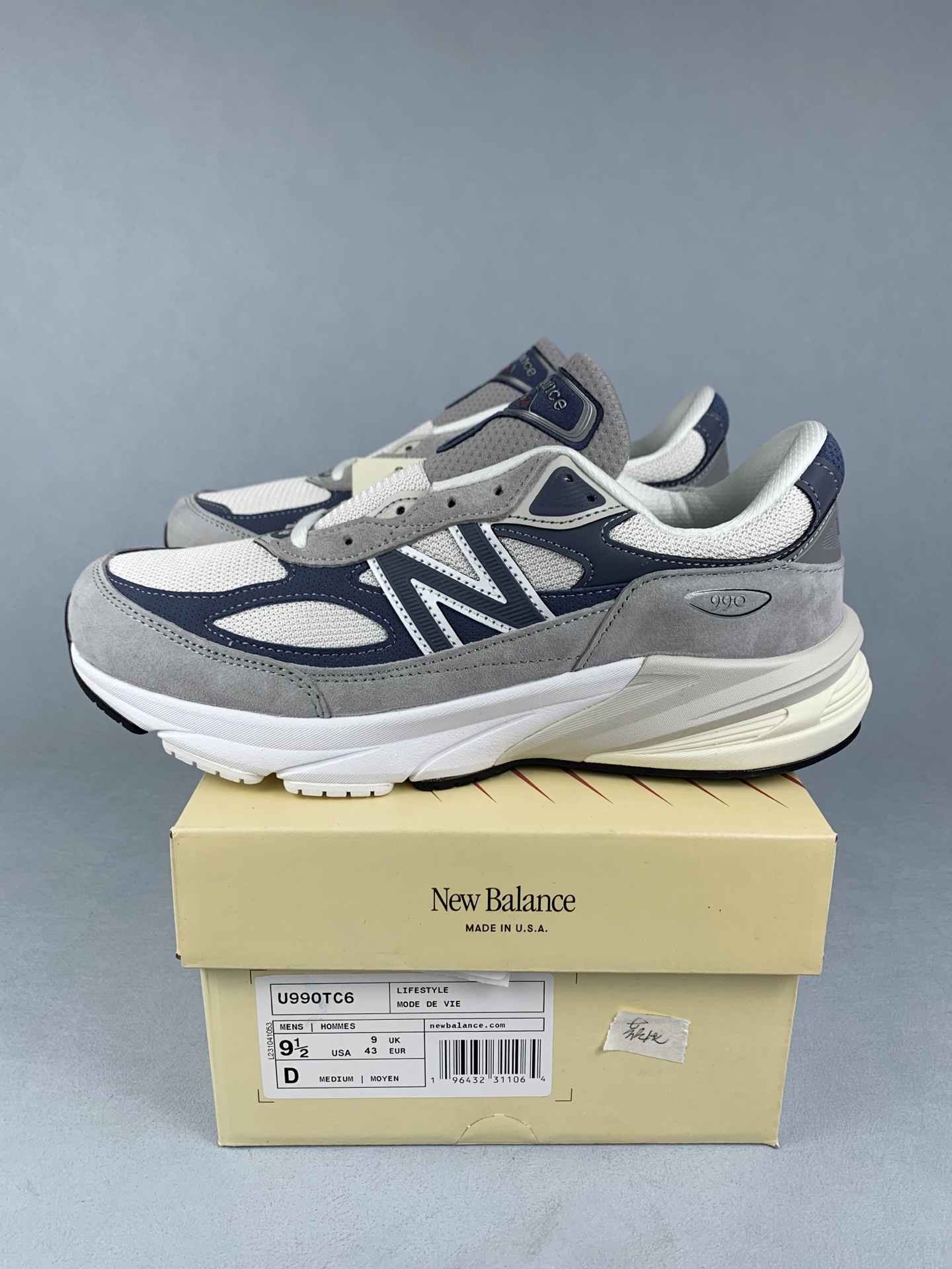 New Balance 990v6 Shoes