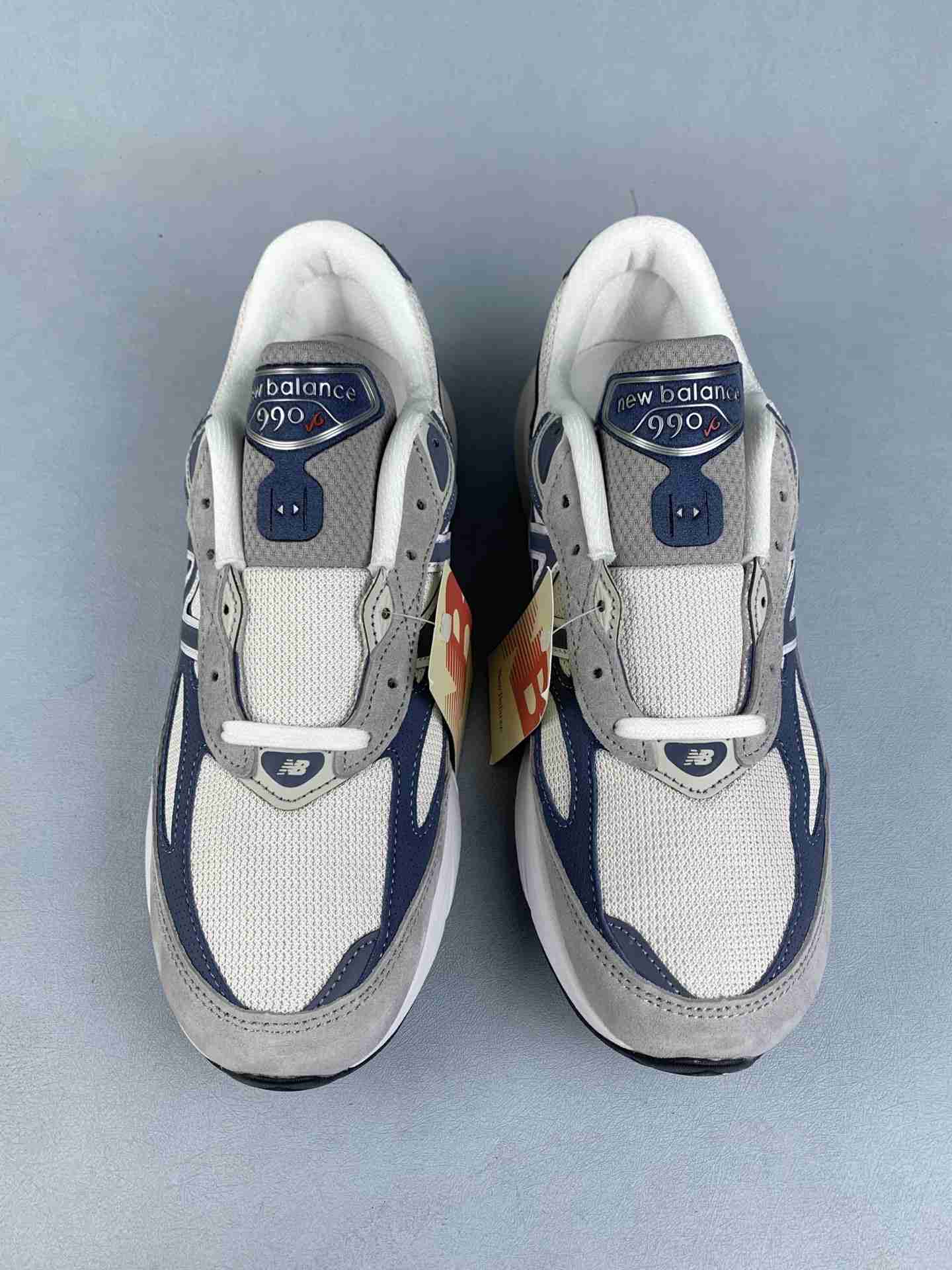 New Balance 990v6 Shoes