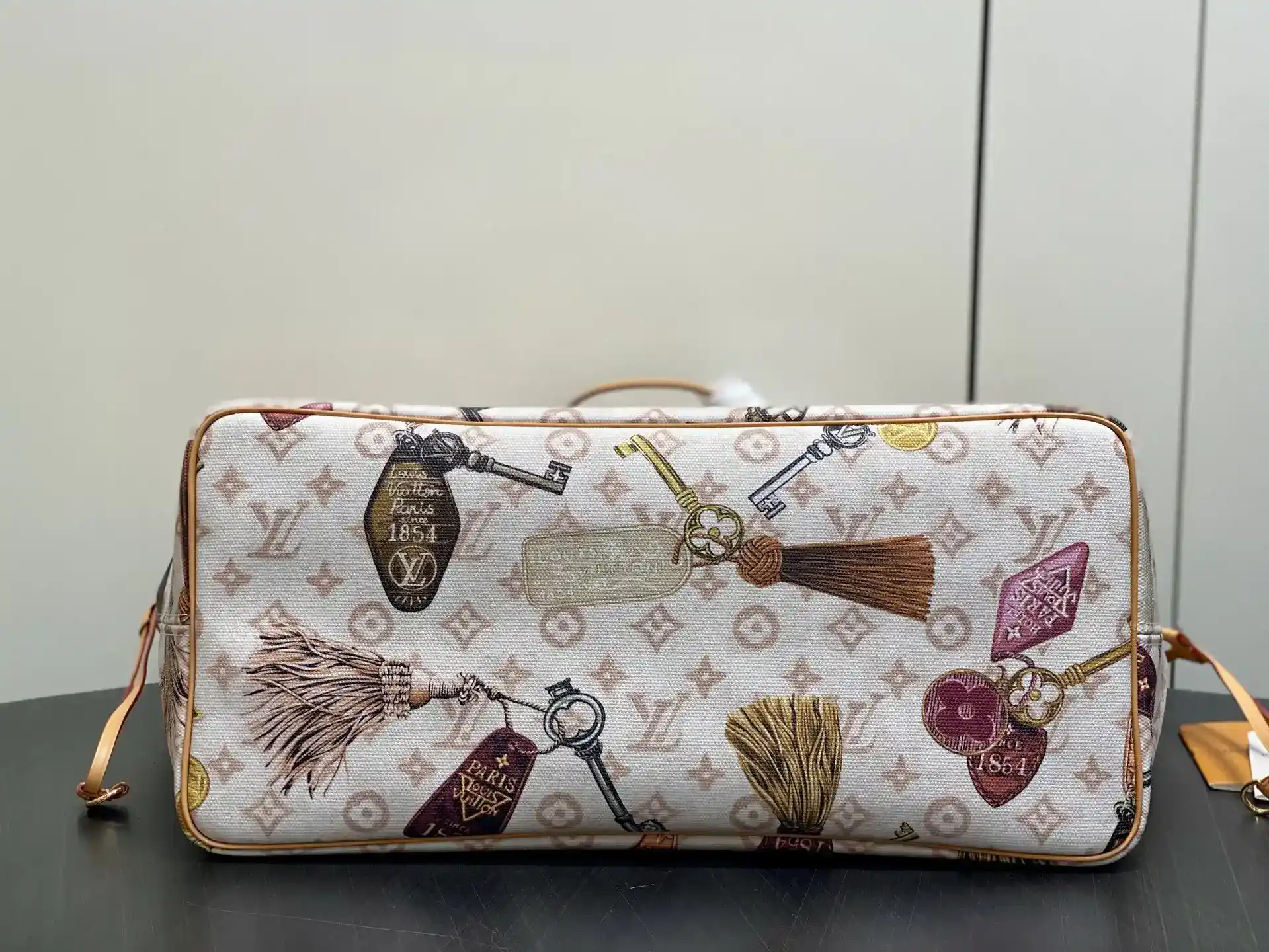 Louis Vuitton Monogram Canvas Neverfull Tote Bag product photo from LabelPicks