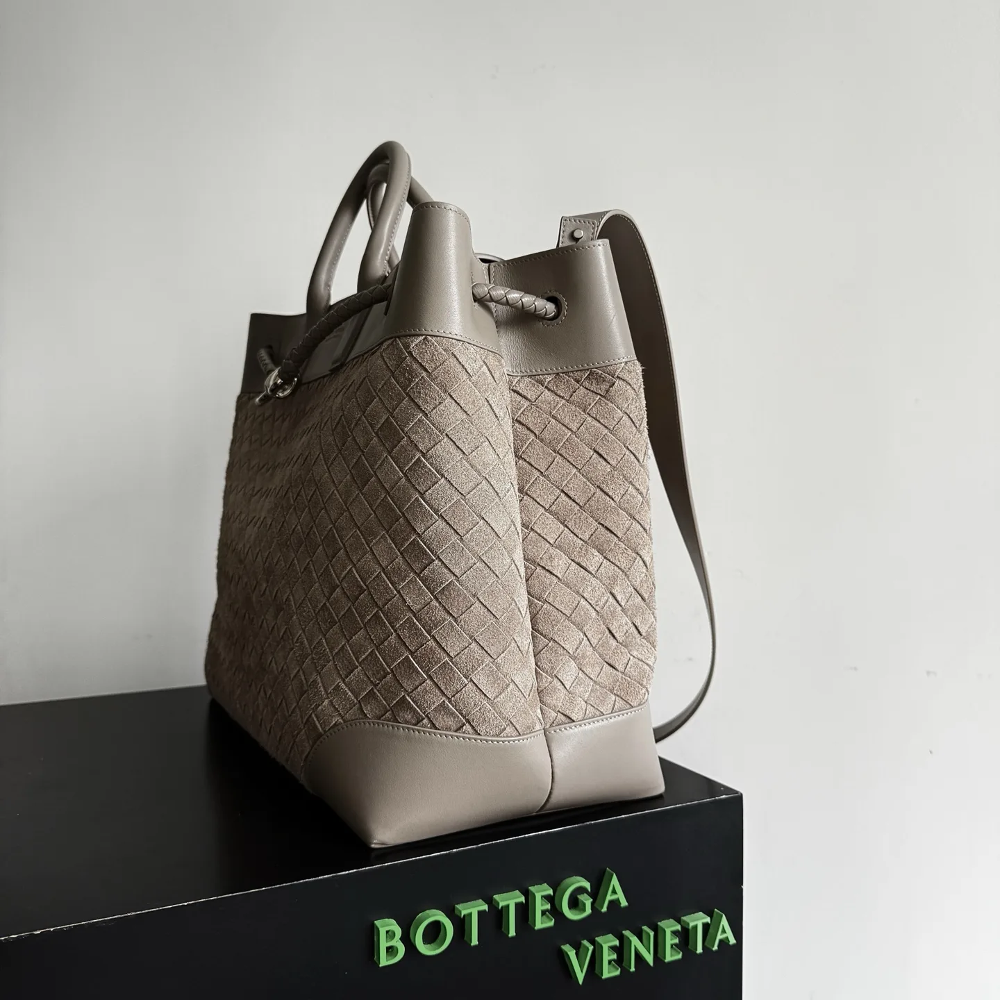 Bottega Veneta Andiamo Intrecciato Woven Leather Tote Bag product photo from LabelPicks
