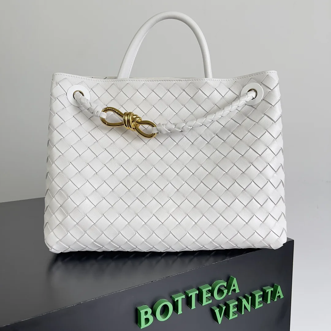 Bottega Veneta White Andiamo Intrecciato Woven Leather Top Handle Bag product photo from LabelPicks