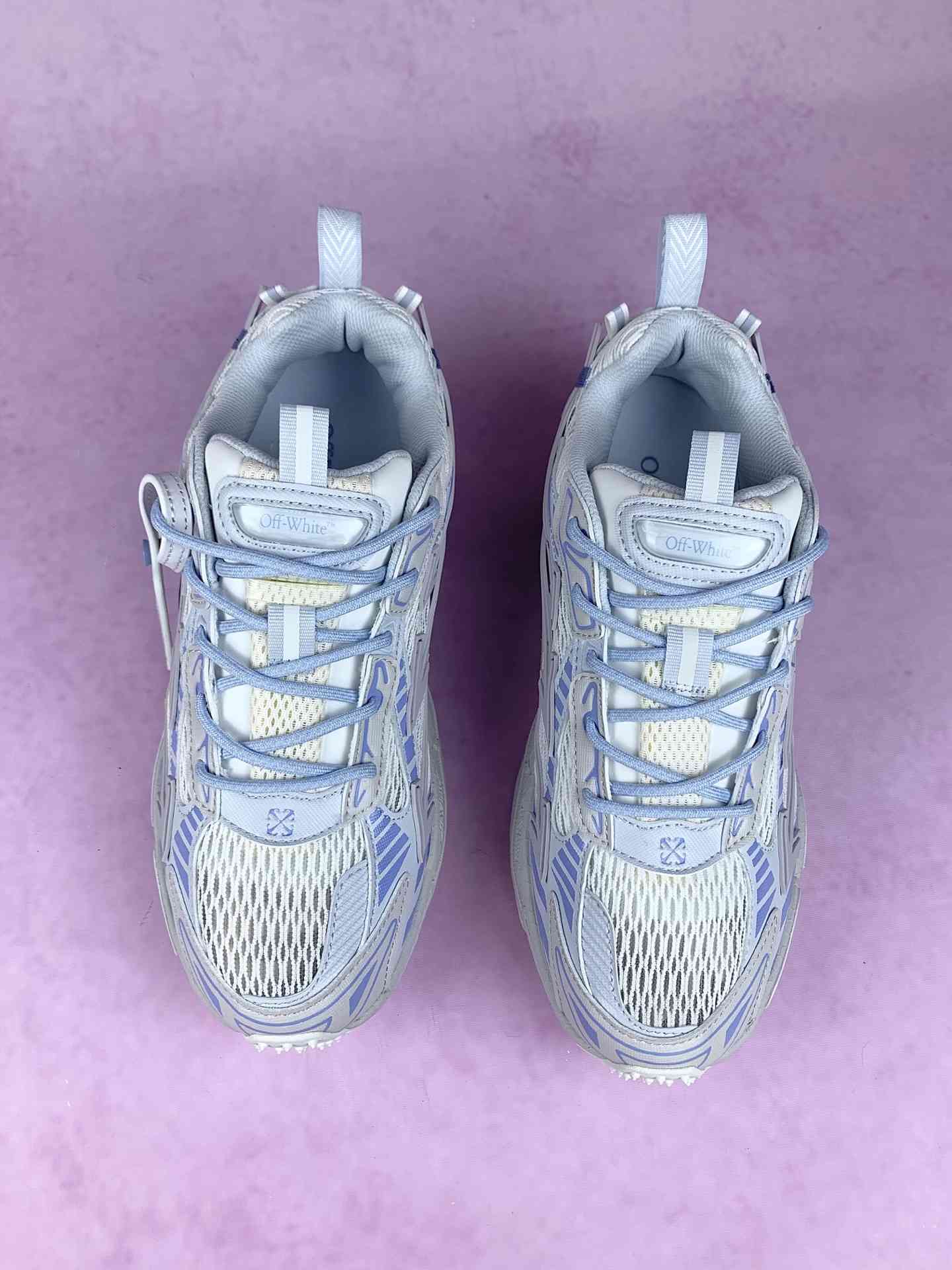 Be Right Back Sneakers