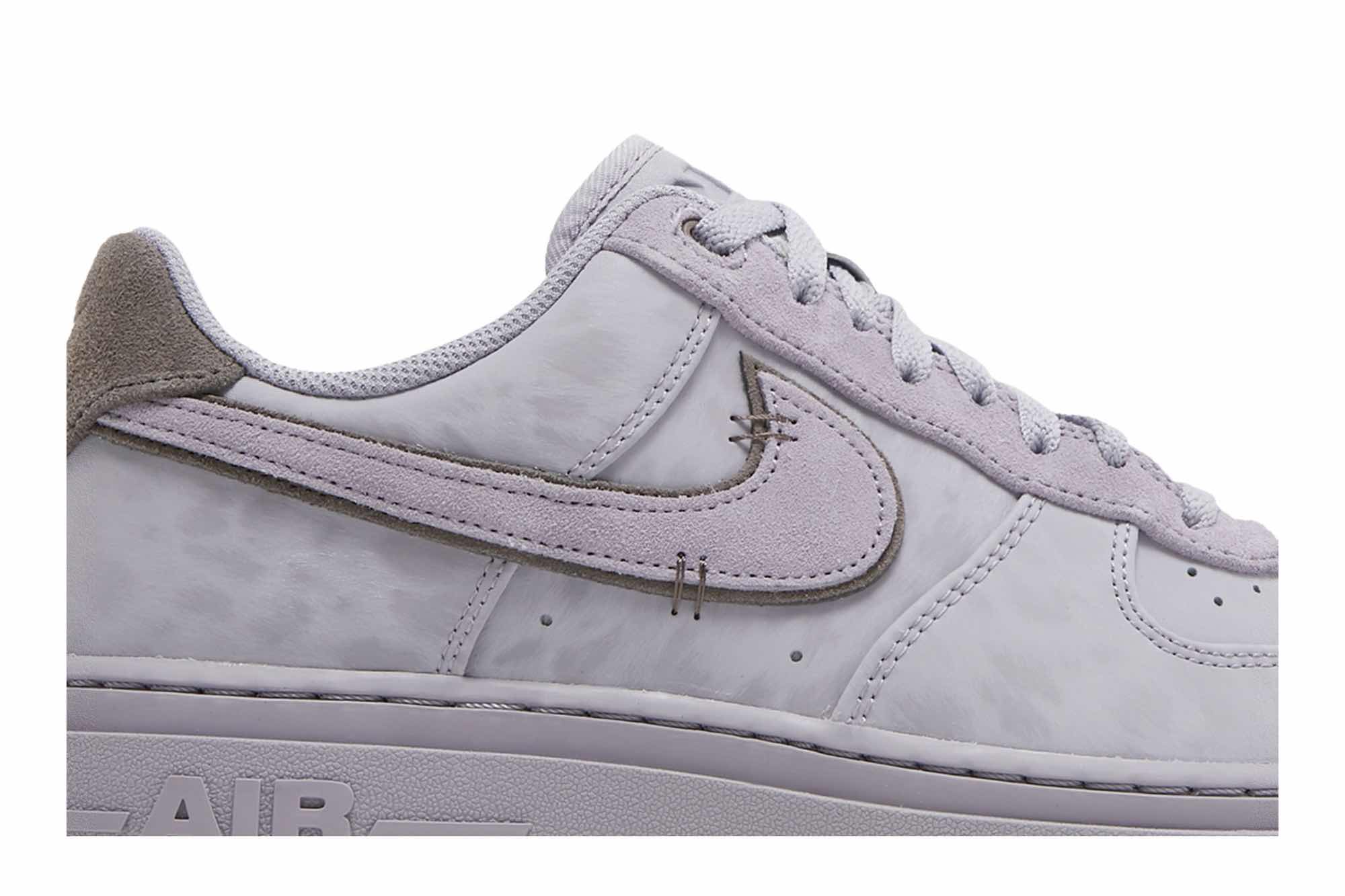 Nike Air Force 1 Luxe ‘Provence Purple’ DD9605-500