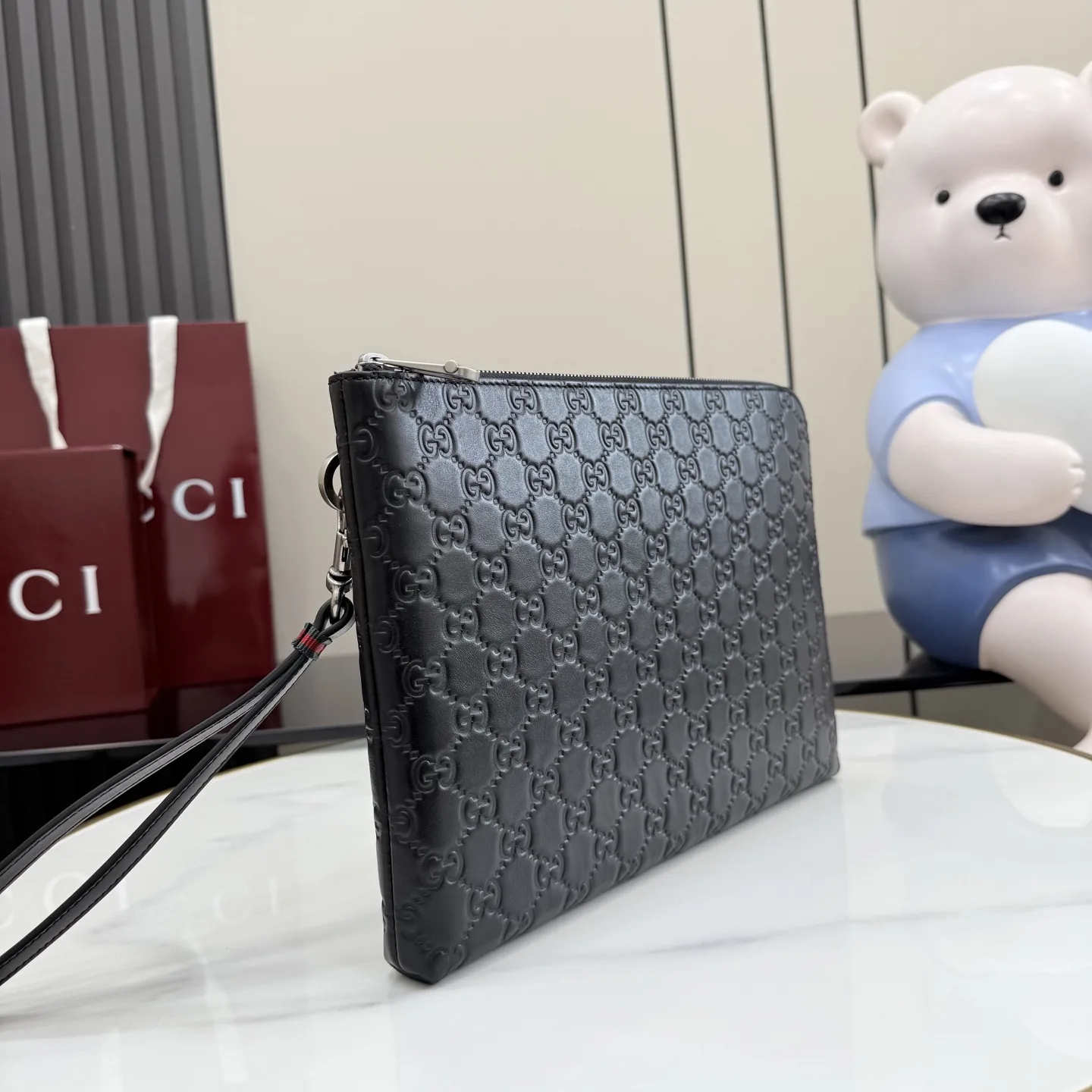 Gucci Smooth Leather Clutch product photo from LabelPicks