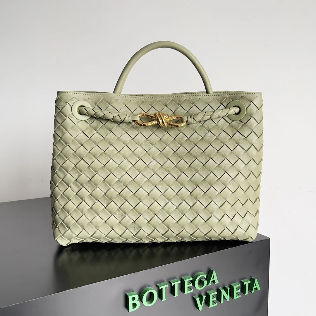 Bottega Veneta White Andiamo Intrecciato Woven Leather Top Handle Bag product photo from LabelPicks