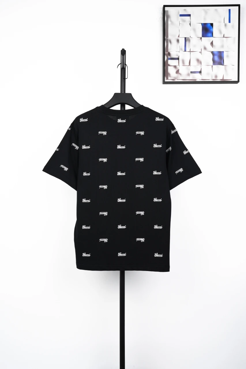 GUCCI Black Signature Letter Embroidered T-Shirt product photo from LabelPicks