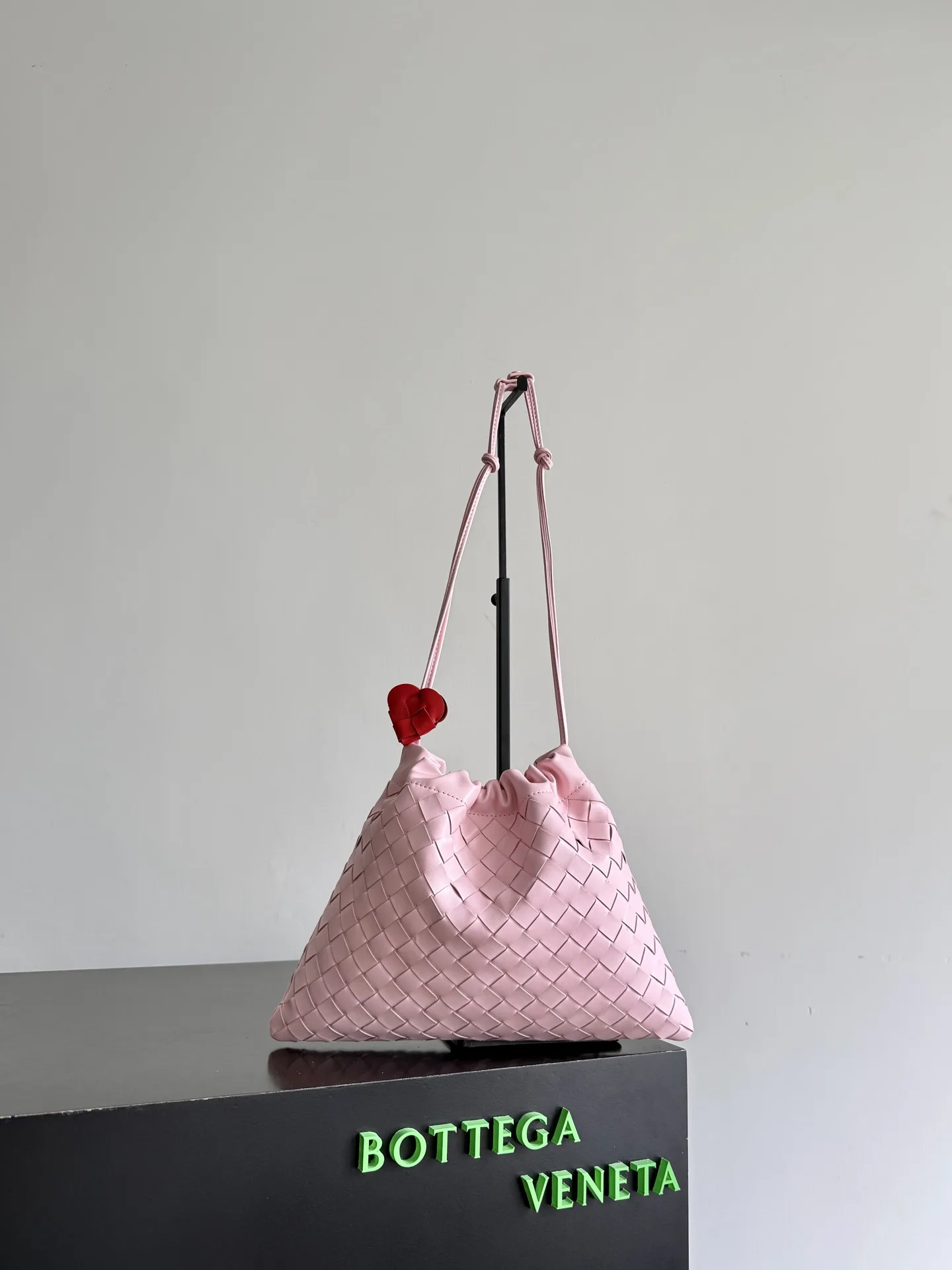 Bottega Veneta Pink Dustbag Intrecciato Woven Leather Bucket Bag product photo from LabelPicks