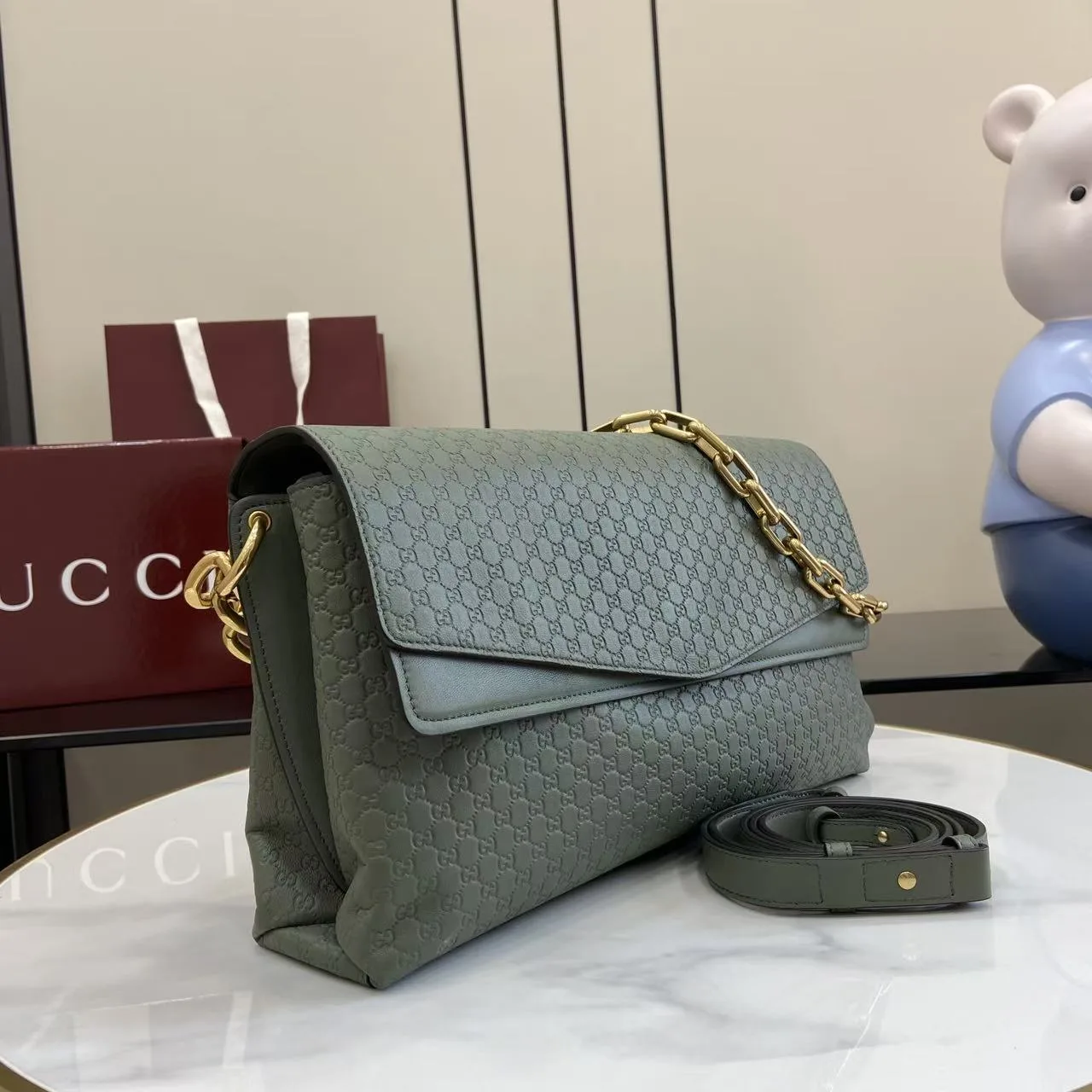 Gucci GG Supreme Canvas Shoulder Bag product photo from LabelPicks
