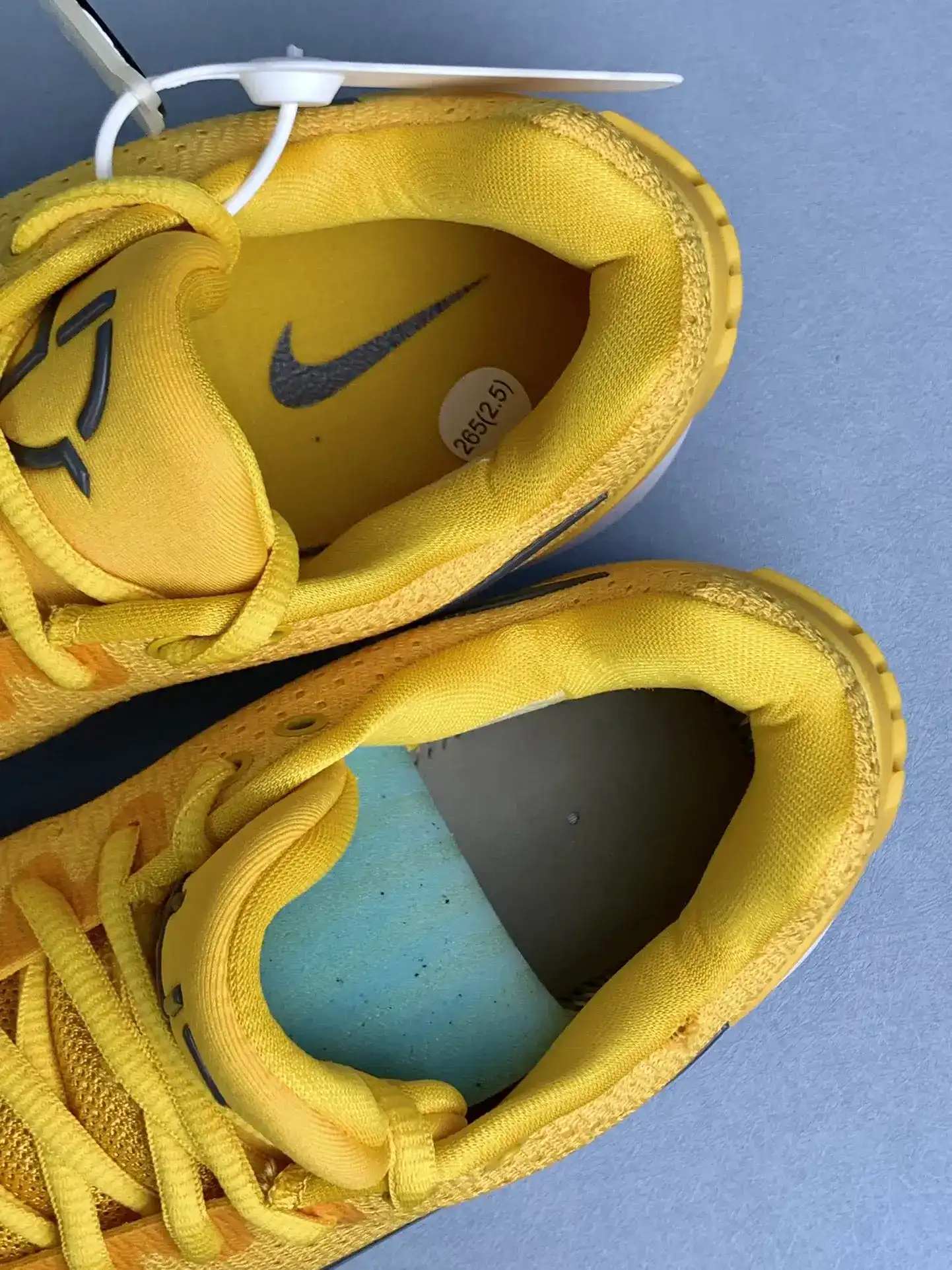Nike Hyperdunk 2017 Low 'University Gold' Basketball Shoes product photo from LabelPicks