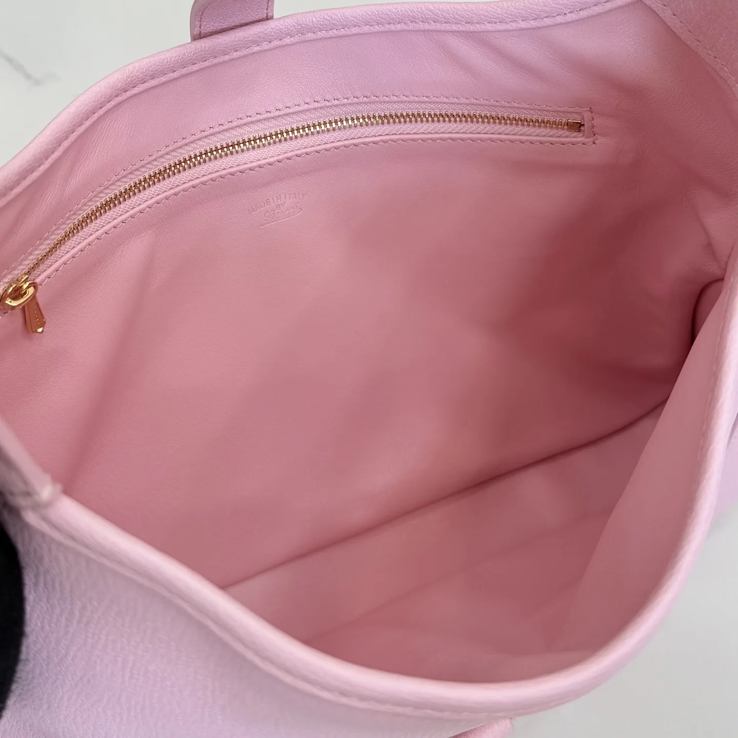 Gucci Pink Jackie Grained Leather Shoulder Bag product photo from LabelPicks